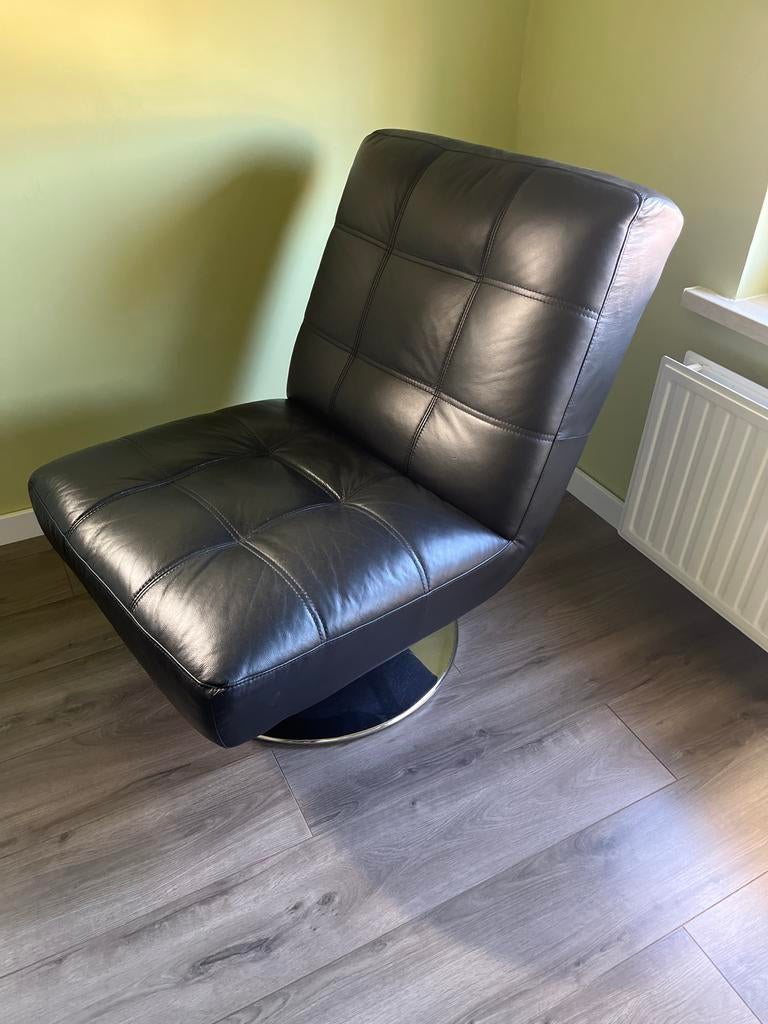 Zwarte leren draaistoel knibbeler - Comfortabel en stijlvol, Ophalen, Gebruikt, Zwart, Leer