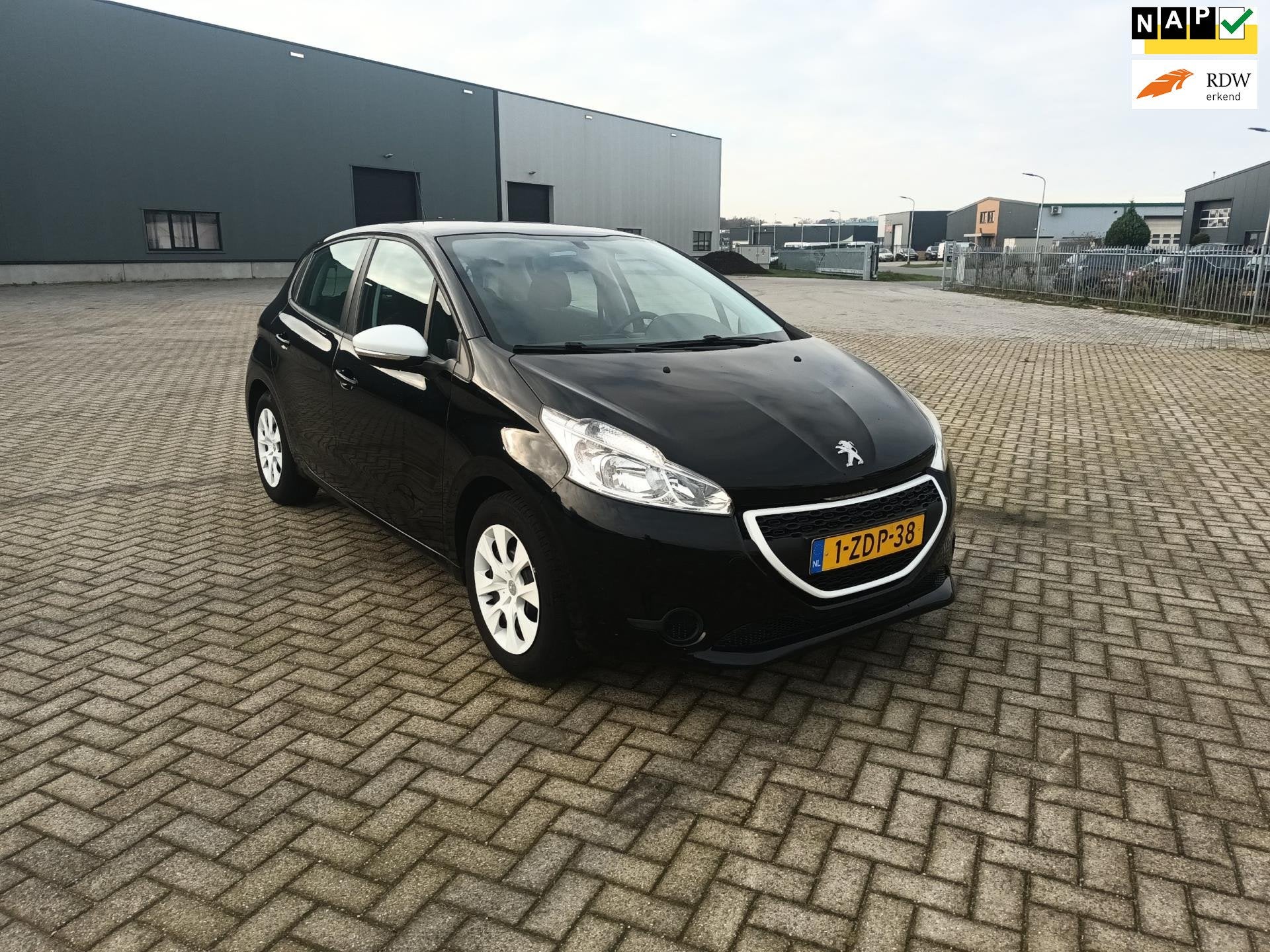 Peugeot 208 1.0 PureTech LIKE, Auto's, Euro 5, 450 kg, Gebruikt, 31 €/maand