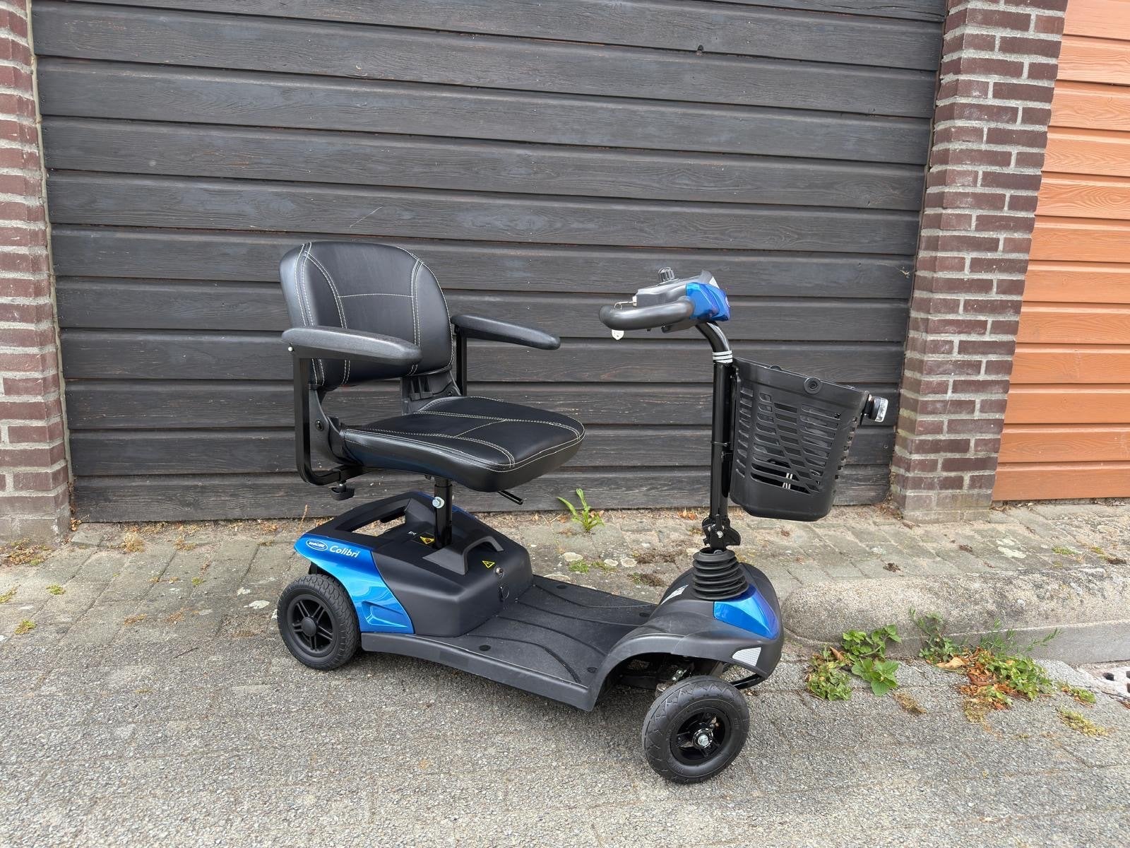 Scootmobiel Colibri compact & opvouwbaar, Diversen, Brommobielen en Scootmobielen, Ophalen, 10 km/u of minder, 16 t/m 25 km, Invacare