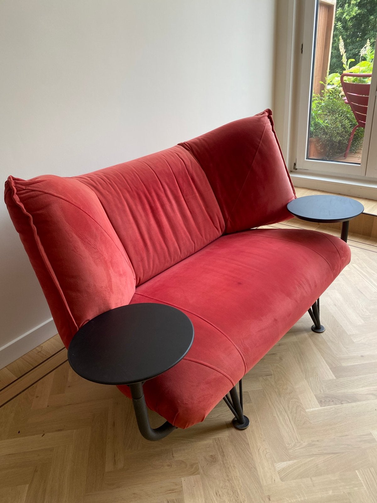 Leolux Colibri Loveseat 2 persoons bankje design, Huis en Inrichting, Banken | Sofa's en Chaises Longues, Ophalen, Tweepersoons