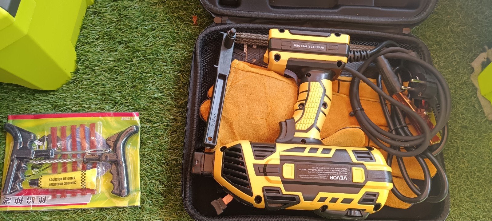 Handzaam lasapparaat compleet met toebehoren in koffer, Ophalen