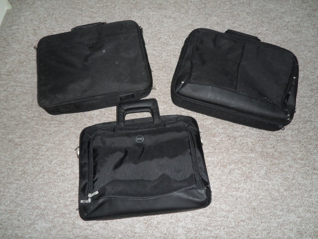 LAPTOPTAS, Computers en Software, Ophalen of Verzenden, 17 inch of meer, Zo goed als nieuw