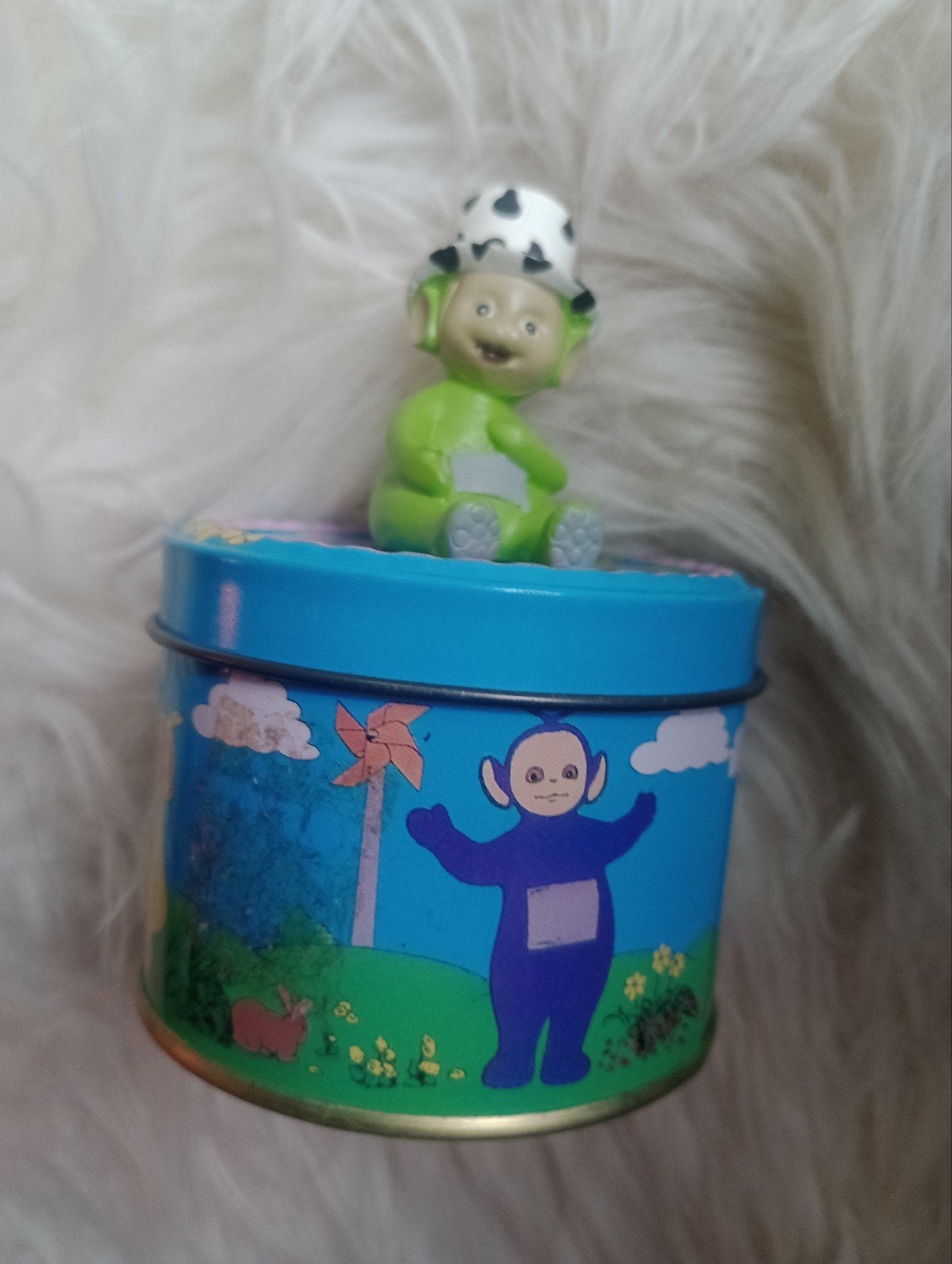 Teletubbies blikje met figuurtje - Vintage verzamelobject, Ophalen of Verzenden, Gebruikt