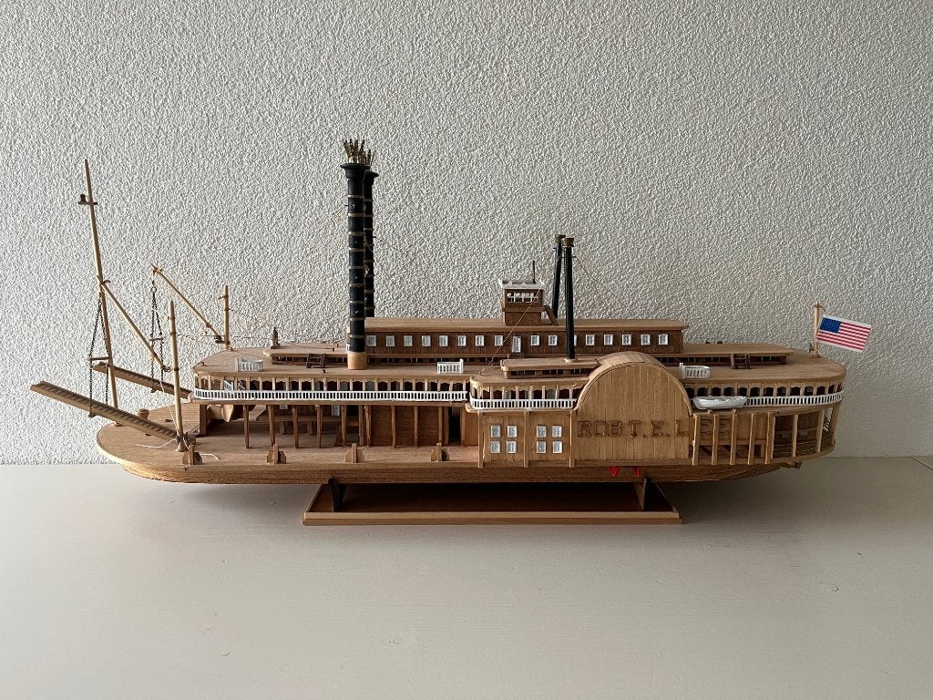 Model één van de beroemdste Mississippi radarboten, Hobby en Vrije tijd, Modelbouw | Boten en Schepen, Ophalen, Zo goed als nieuw