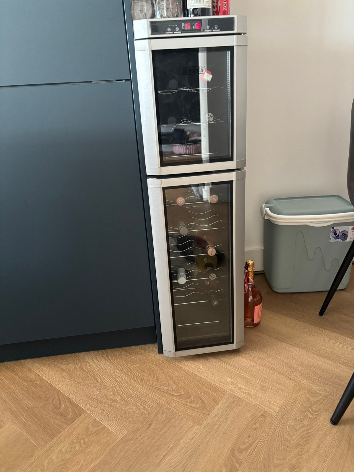 Wijnkoelkast Prima Donna 18 flessen, Witgoed en Apparatuur, Ophalen, Minder dan 85 cm, Minder dan 75 liter, Zonder vriesvak