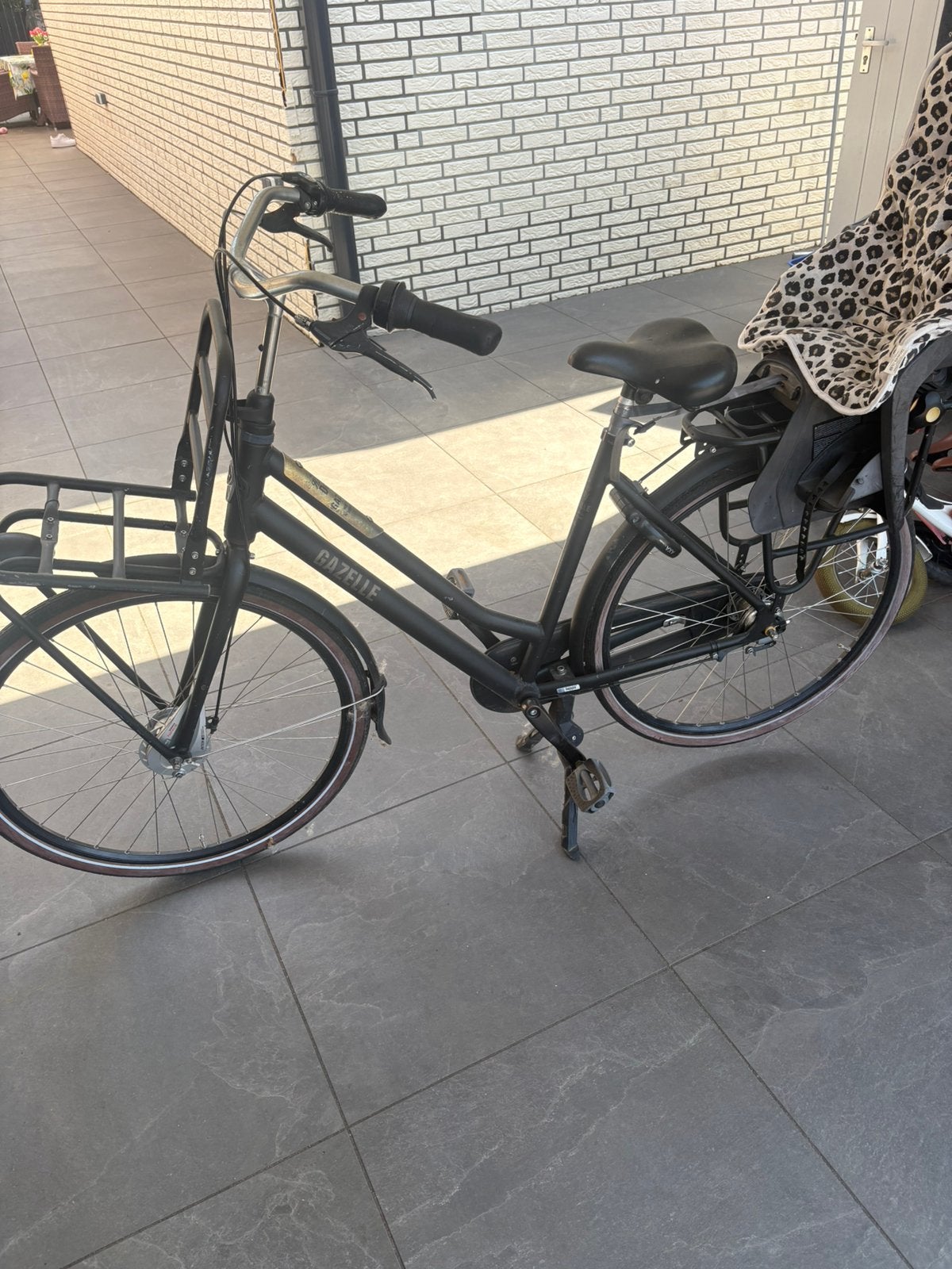 Gazelle Damesfiets – Opknapper – Zonder SleutelStaat op Slot, Ophalen, Gebruikt, Versnellingen