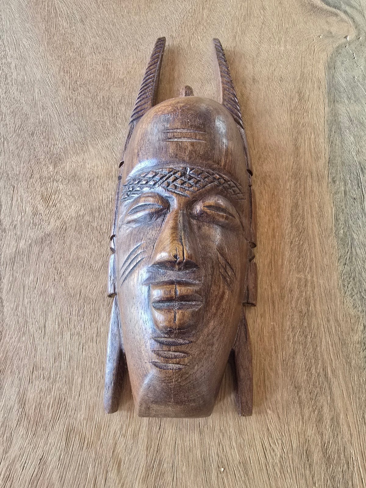 Handgesneden Afrikaans masker - Houtsnijwerk, Overige onderwerpen, Handgemaakt, 20 - 50 cm, Hout