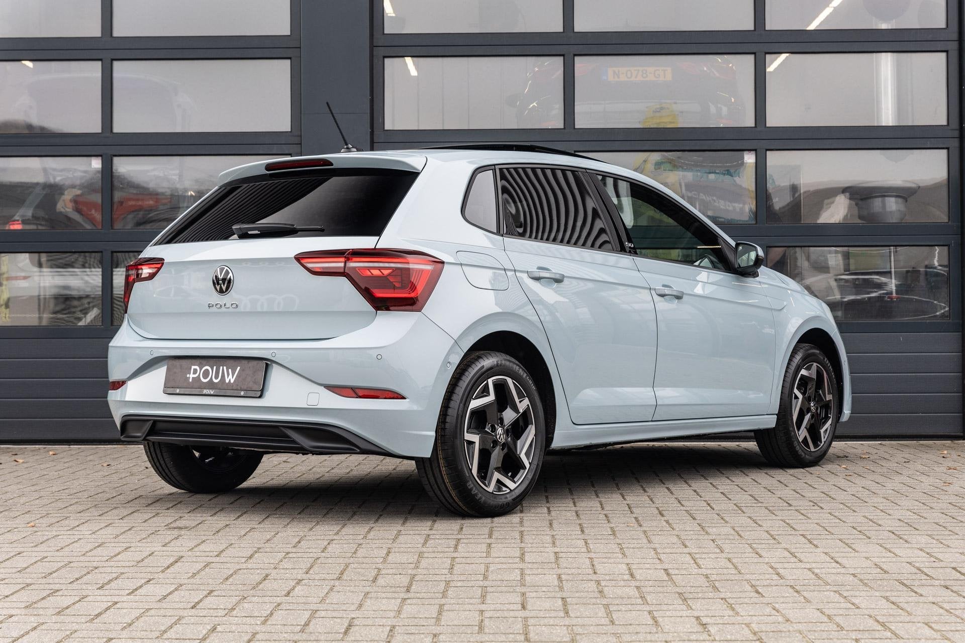 Volkswagen Polo 1.0 TSI 95pk DSG Edition 50 | Panoramadak |, 12 maanden, Stof, Euro 6, 95 pk