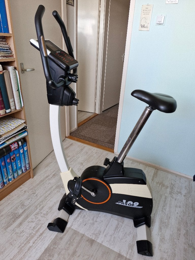Kettler Basic PASO 109 Hometrainer - Afmetingen, Ophalen, Gebruikt, Metaal, Benen