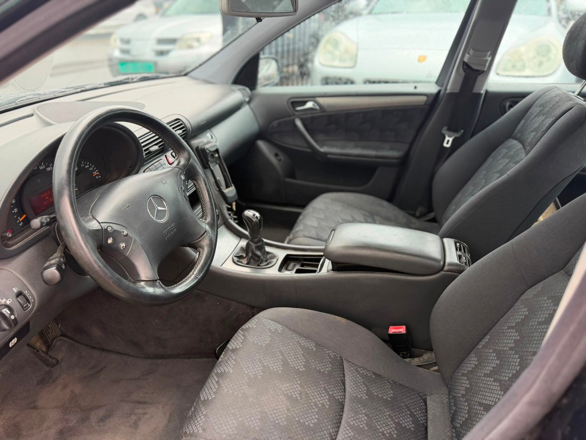 Mercedes-Benz C-klasse 180 Elegance Sedan 2007 Airco APK 04-, Auto's, 1355 kg, 1998 cc, Gebruikt, 4 cilinders