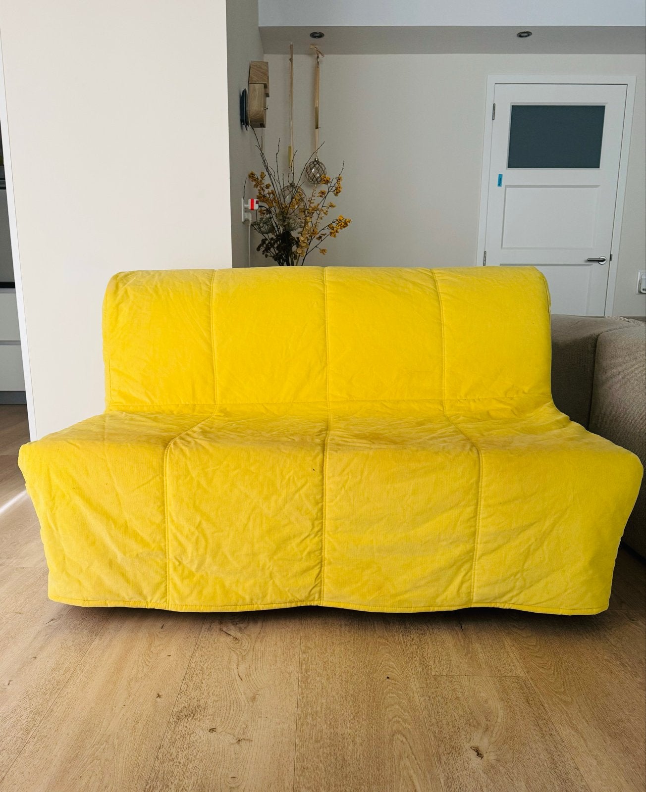 IKEA LYCKSELE LÖVÅS slaapbank met citroen gele hoes, Ophalen, Gebruikt, Geel, Tweepersoons