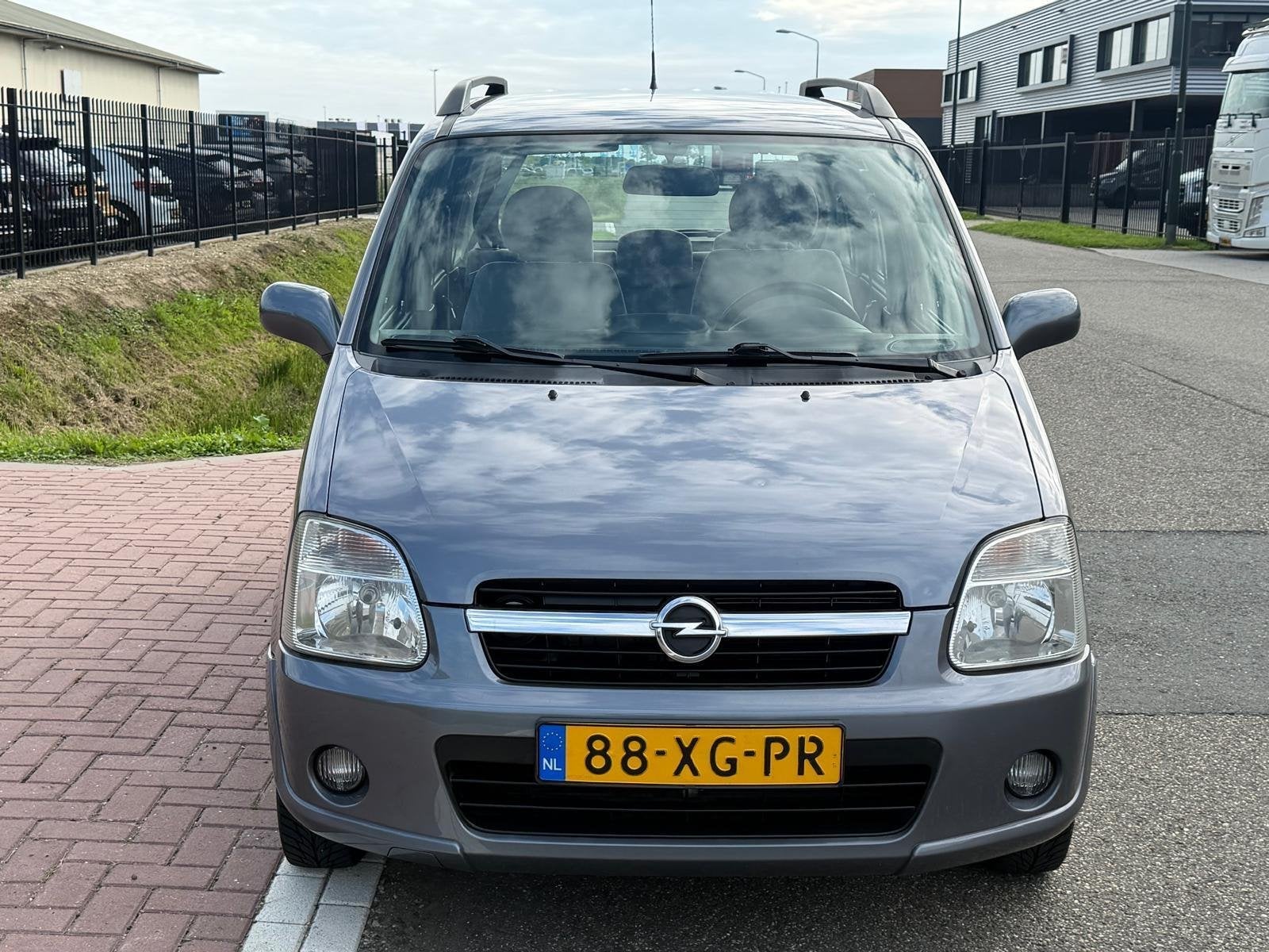 Opel Agila 1.2-16V Essentia/AIRCO/TREKH/APK/NAP, Auto's, Voorwielaandrijving, Origineel Nederlands, Bedrijf, Handgeschakeld