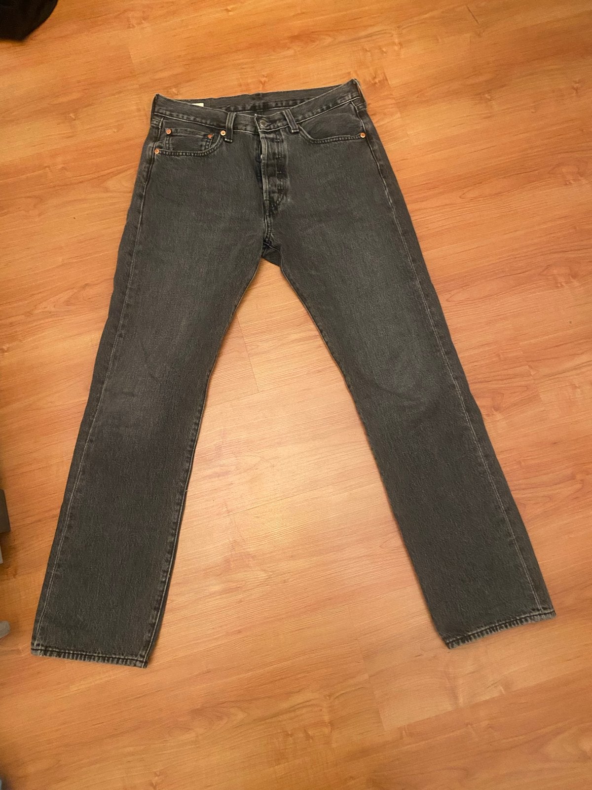 Levi's rechte pijpen broek W31 L32, Kleding | Heren, Spijkerbroeken en Jeans, Ophalen of Verzenden, Zo goed als nieuw, Overige kleuren