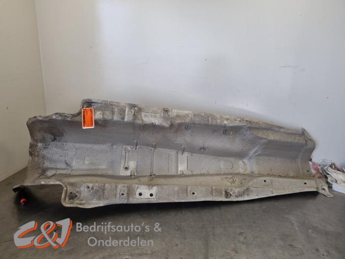 Hitteschild uitlaat van een Volkswagen Caddy, Gebruikt, -, Volkswagen, -