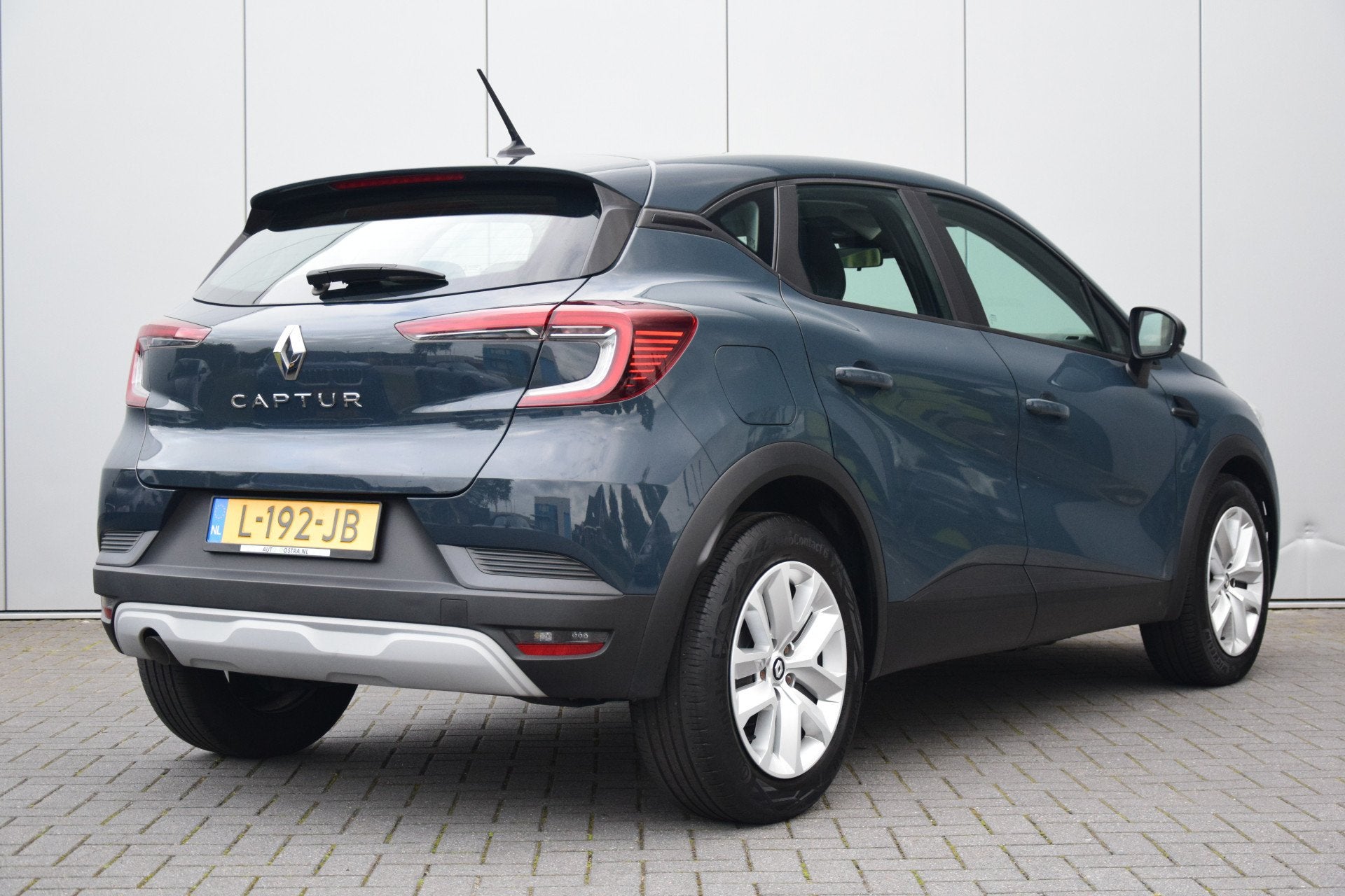 Renault Captur 1.0 TCe 90 Zen Navi/Carplay/Dab Led Ecc Cruis, Auto's, Voorwielaandrijving, Dealer onderhouden, Stof, Gebruikt