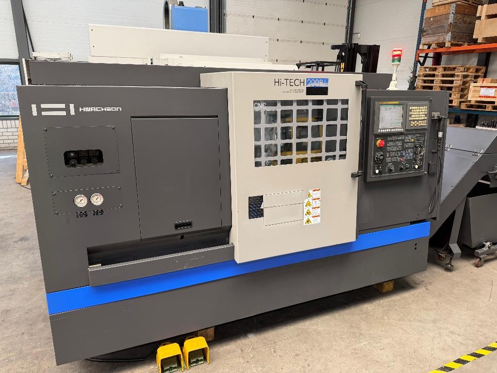 CNC-Draaibank HWACHEON HI-TECH 200BL, Ophalen of Verzenden, Metaaldraaibank, Computergestuurd (Cnc), Gebruikt