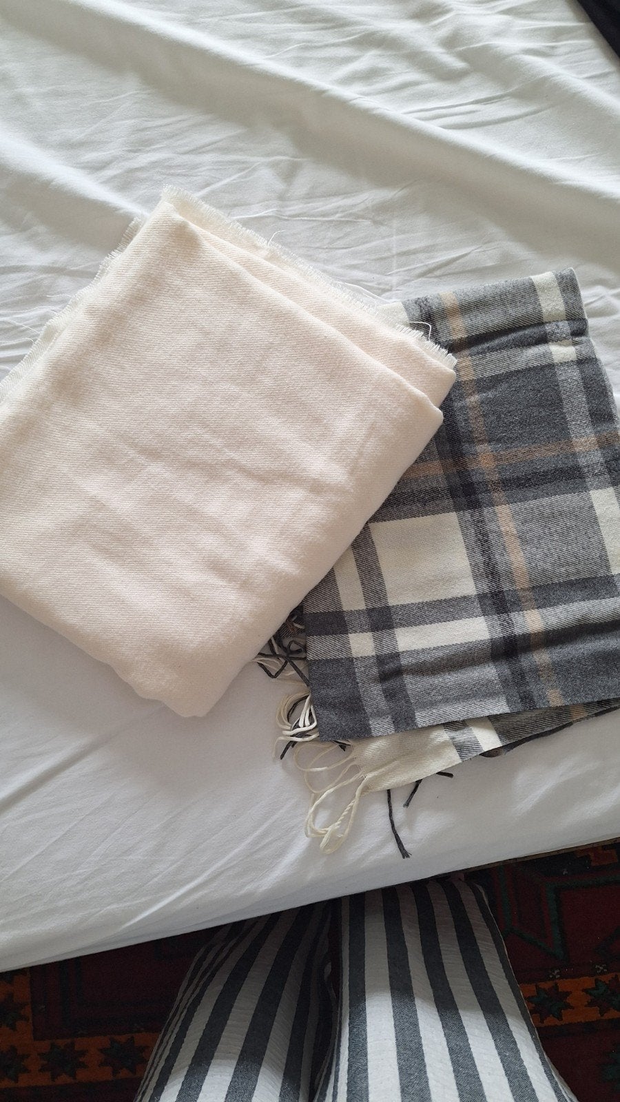 Parfois sjaals: beige en geruit, Kleding | Dames, Maat 38/40 (M), Ophalen of Verzenden, Zo goed als nieuw, Sjaal
