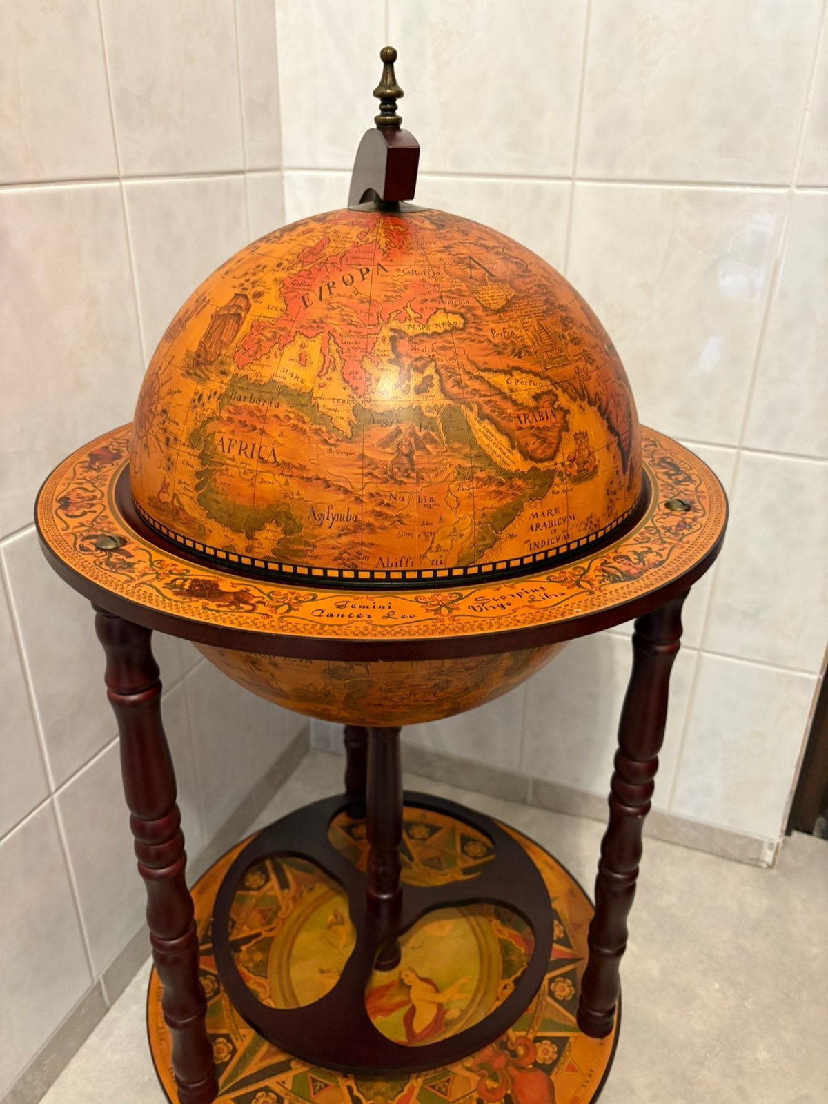 Bar glone drank wereldbol globebar barglobe drankglobe, Ophalen of Verzenden, Zo goed als nieuw