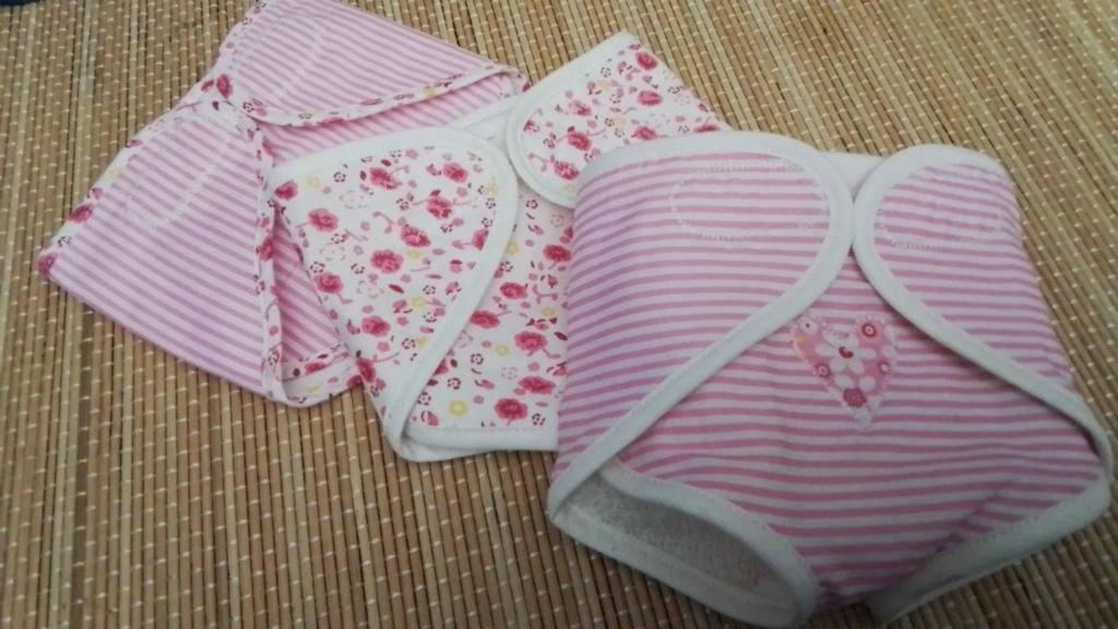 Poppenkleertjes   WASBARE  POPPENLUIER  taillemaat 29-31 cm, Ophalen of Verzenden, Nieuw, Babypop