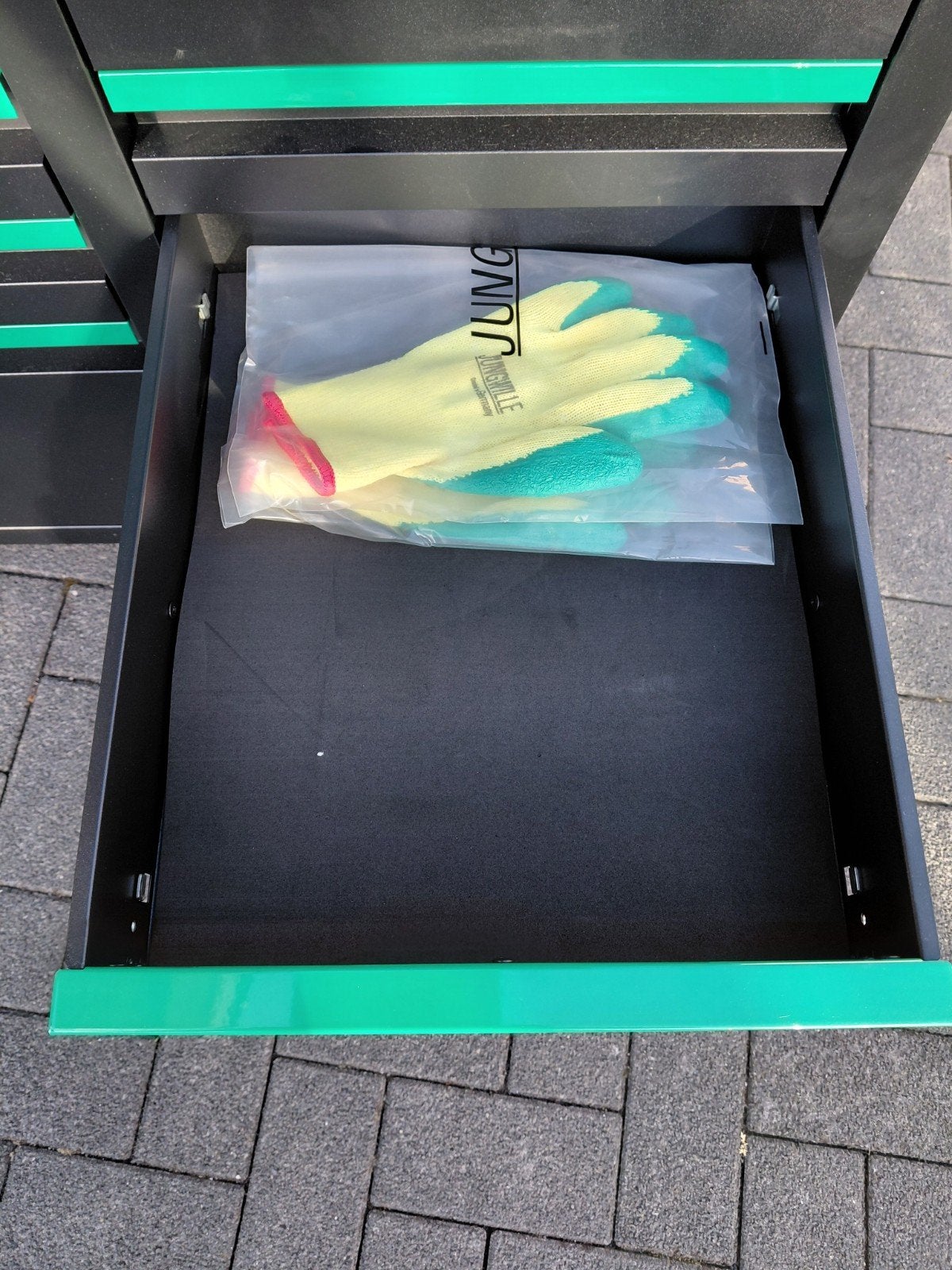 Foto 14 van jungwille gereedschapswagen
