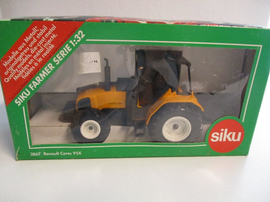 Siku Renault Ceres 95, Ophalen of Verzenden, Zo goed als nieuw, Tractor of Landbouw, SIKU