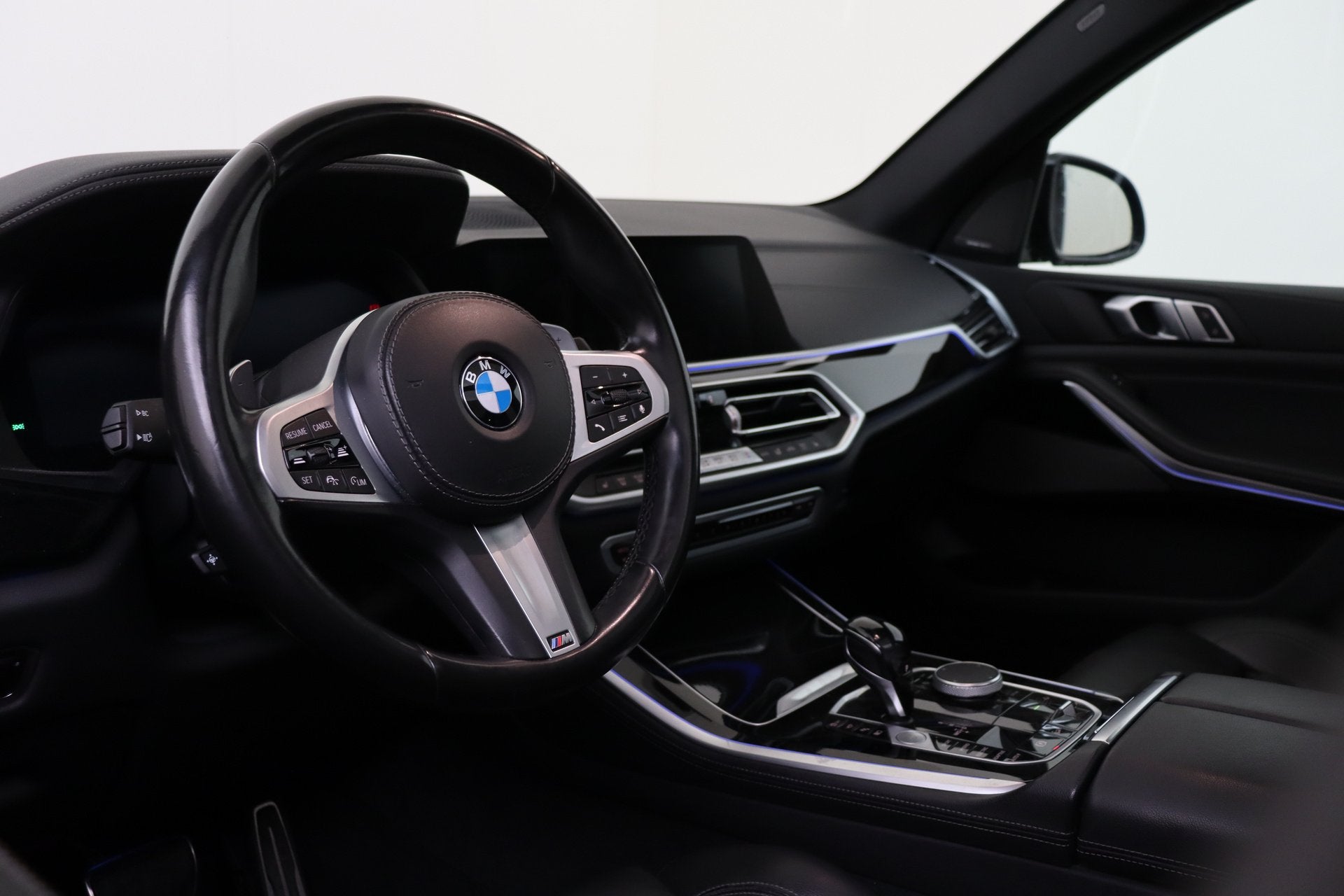 BMW X5 xDrive45e High Executive M Sport Automaat / Panoramad, Auto's, Dealer onderhouden, Gebruikt, 394 pk, Met garantie (alle)