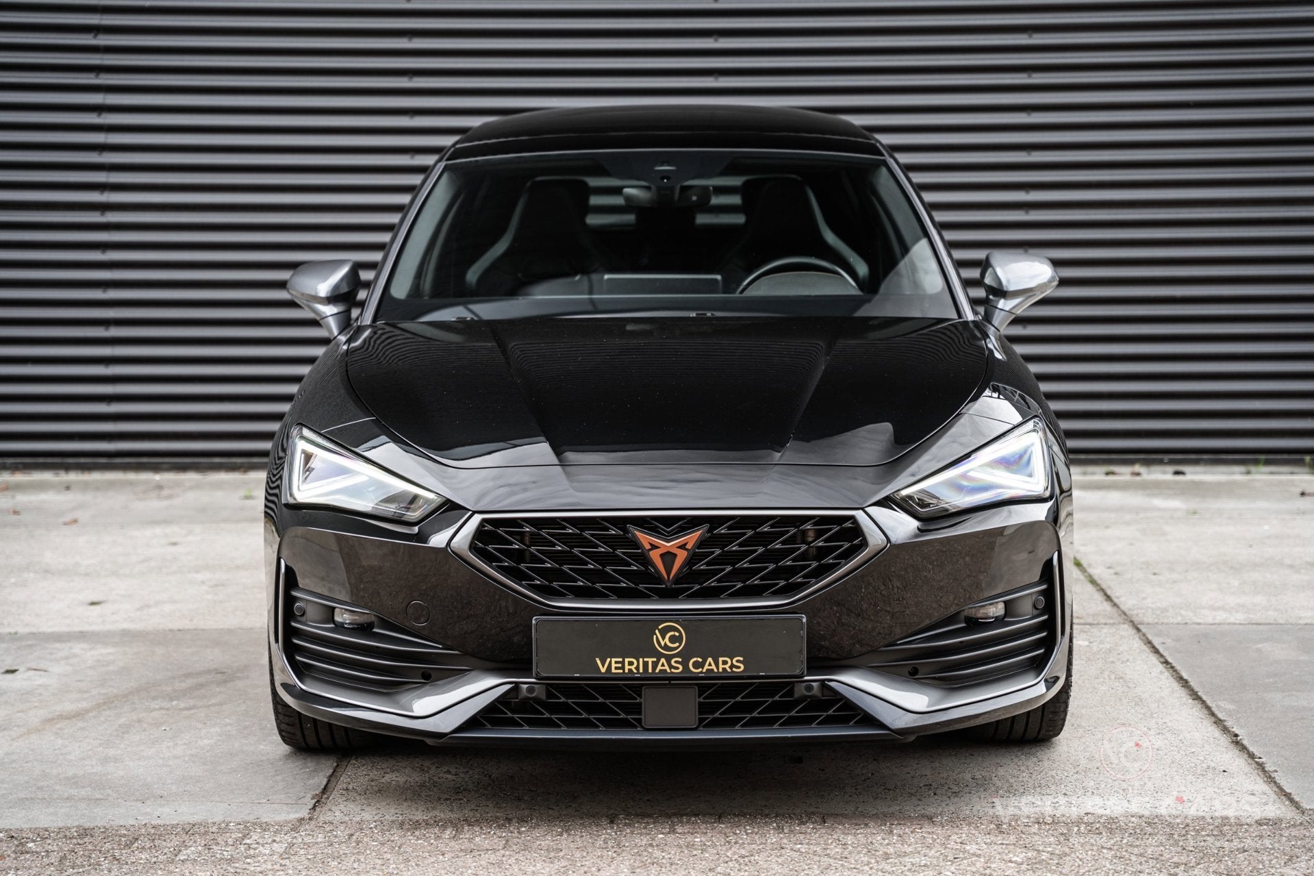 Cupra Leon 1.5 eTSI Business Edition 150PK|Pano|Camera|ACC|L, Auto's, Cupra, 4 cilinders, 150 pk, Leon, Zwart