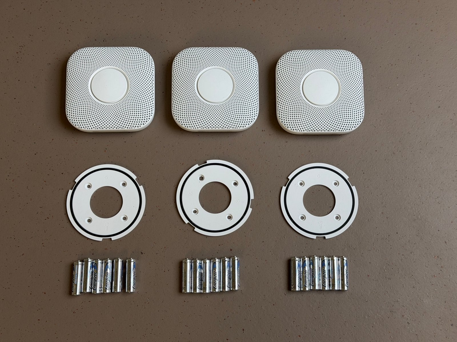 3x Nest Protect v2 Rook- en Koolmonoxidemelder (10-2032!), Ophalen of Verzenden, Zo goed als nieuw, Detector, Sensor of Melder