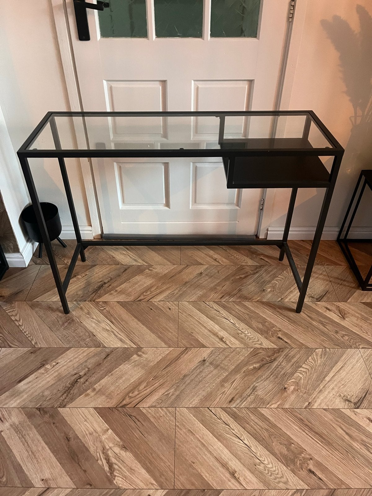IKEA Glazen Tafeltje met Zwart Metalen Frame, Ophalen, Minder dan 50 cm, Gebruikt, 50 tot 100 cm