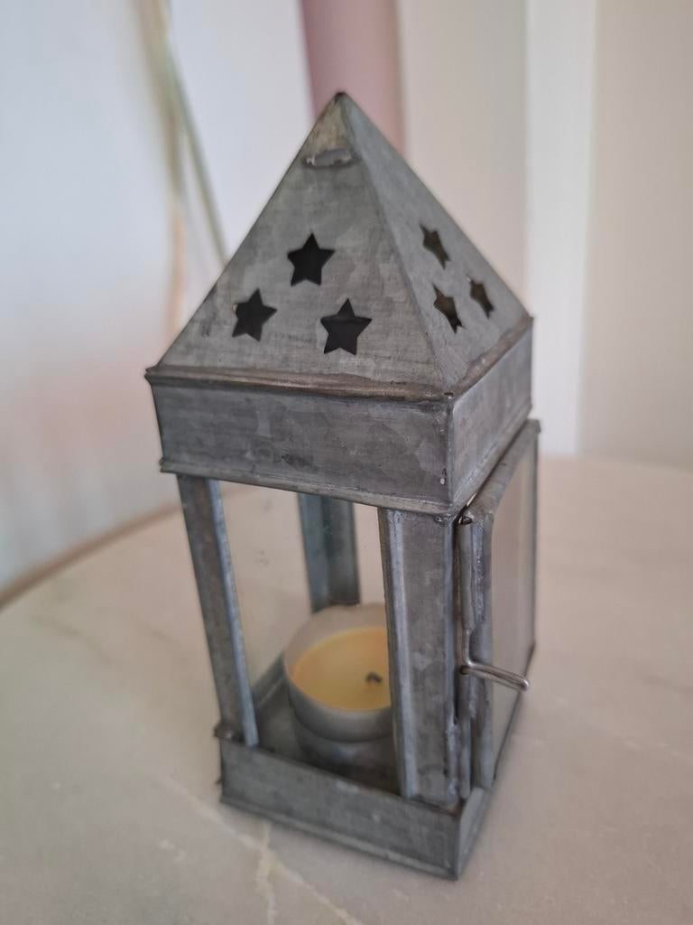 Metalen lantaarn met sterren, sfeervolle decoratie, Gebruikt, Ophalen of Verzenden, Metaal, Grijs