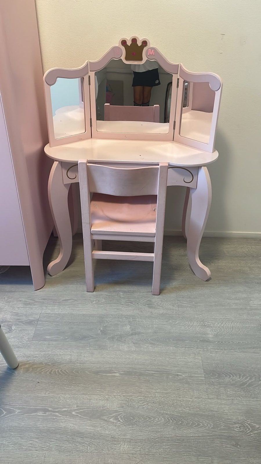 Foto 5 van Roze kaptafel met stoeltje voor kinderen