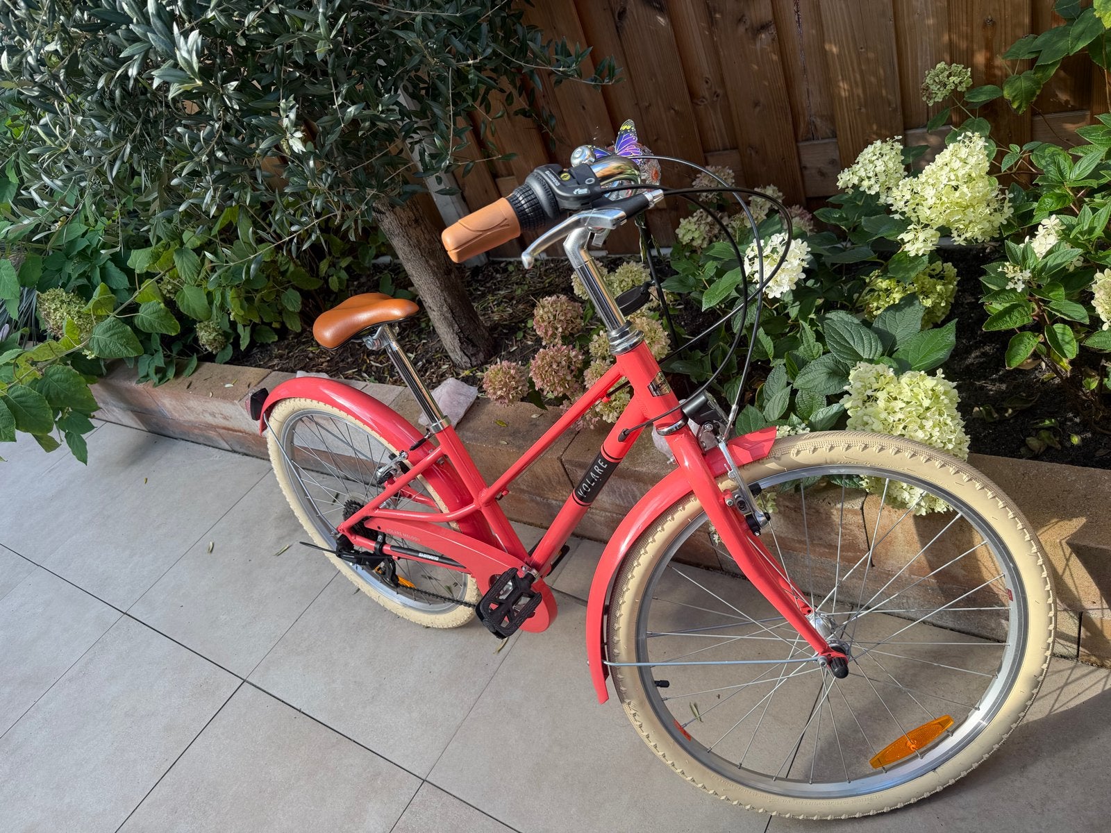 Volare Melody Meisjesfiets Koraalroze - Zo goed als nieuw, Ophalen, Velgrem, 20 inch, Handrem