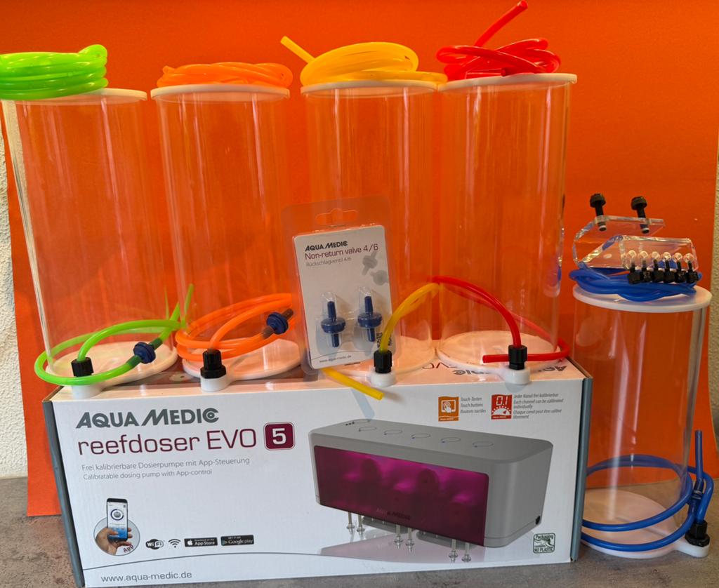 Complete Aqua Medic Reefdoser EVO 5 Set + 5 Doseercontainers, Dieren en Toebehoren, Vissen | Aquaria en Toebehoren, Zo goed als nieuw