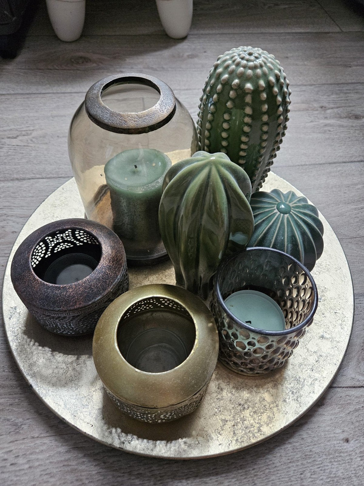 goudkleurige/groene  decoratie inclusief schaal, Ophalen of Verzenden, Zo goed als nieuw, Rond