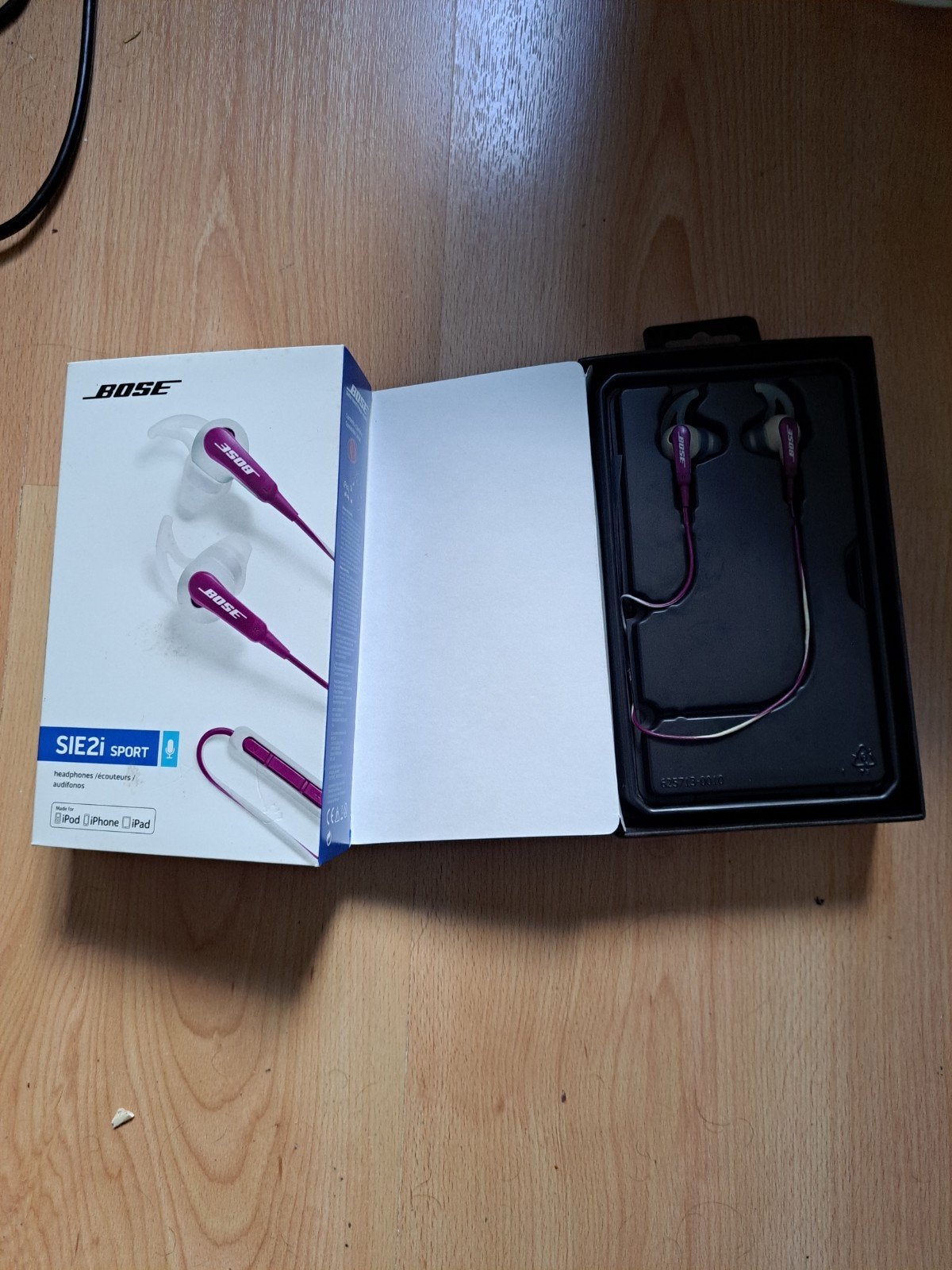 Bose SIE2i Sport In-ear Koptelefoon - Paars, Audio, Tv en Foto, Ophalen of Verzenden, Zo goed als nieuw