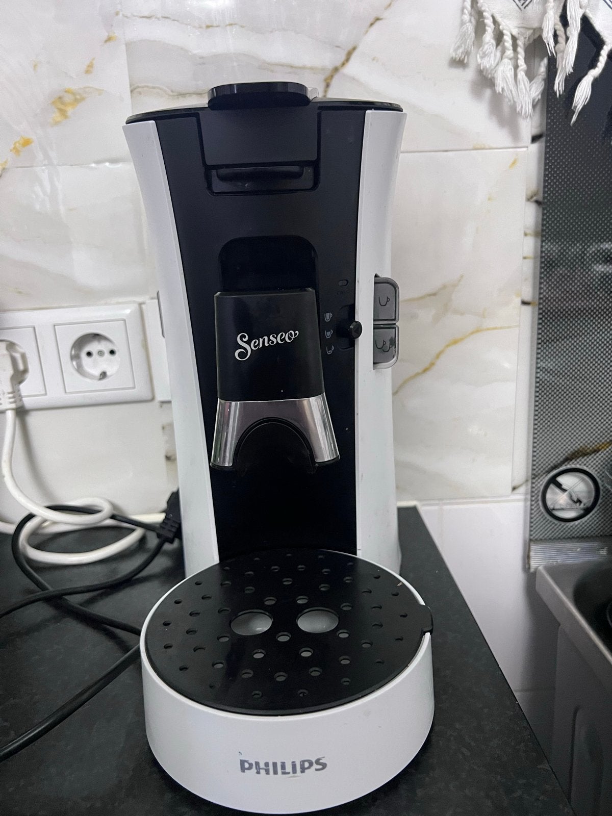 Philips Senseo Koffiezetapparaat - Wit/Zwart, Witgoed en Apparatuur, Koffiezetapparaten, Gebruikt, Koffiemachine, Ophalen of Verzenden