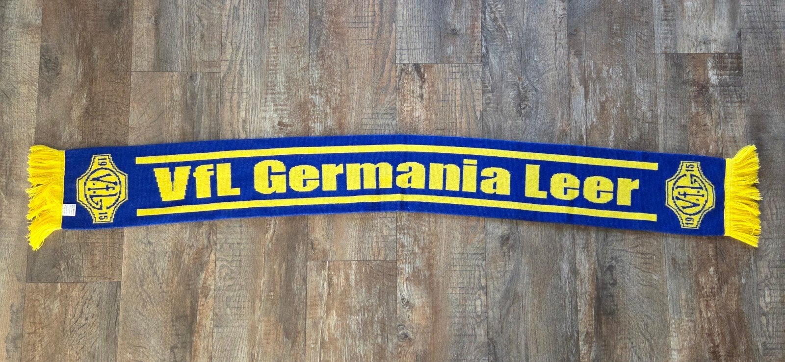 Sjaal VFL Germania Leer, Verzamelen, Ophalen of Verzenden, Zo goed als nieuw, Buitenlandse clubs, Vaantje of Sjaal