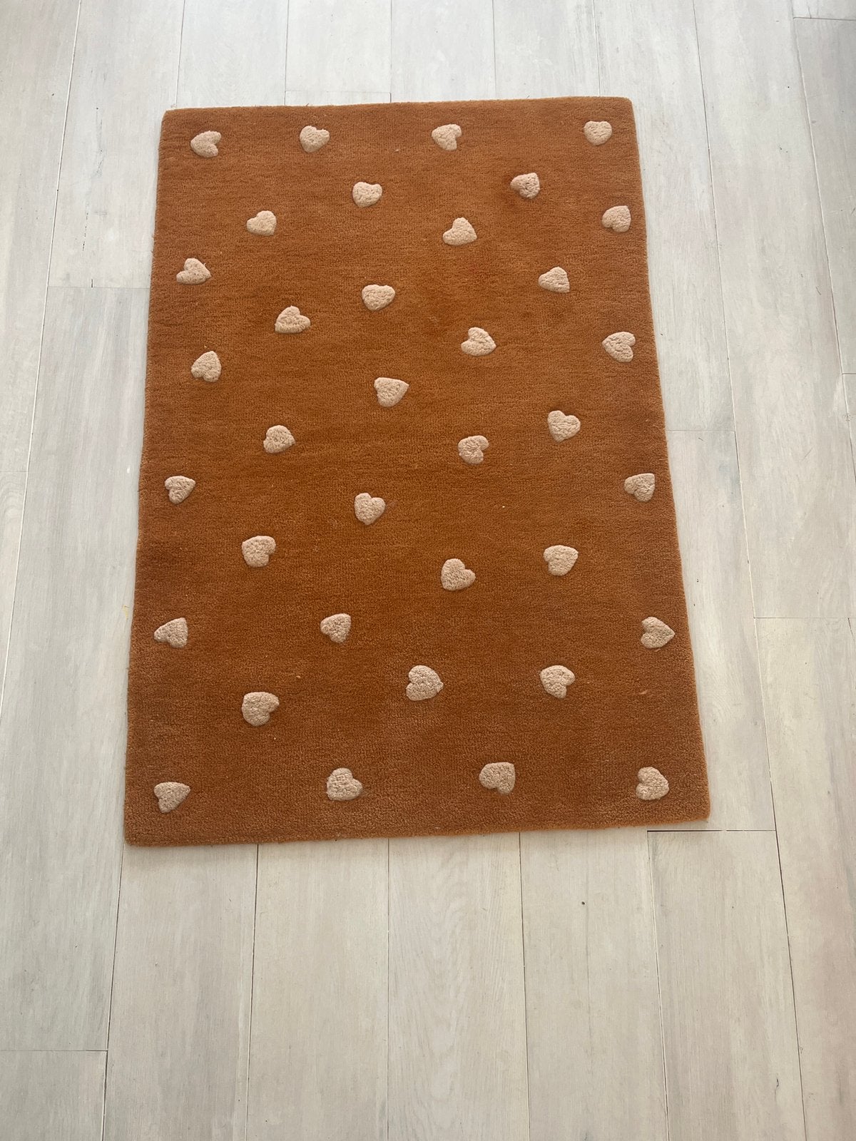 Maison Deux vloerkleed 120x80 bruin met hartjes, Hartjes, Gebruikt, 100 tot 150 cm, Bruin