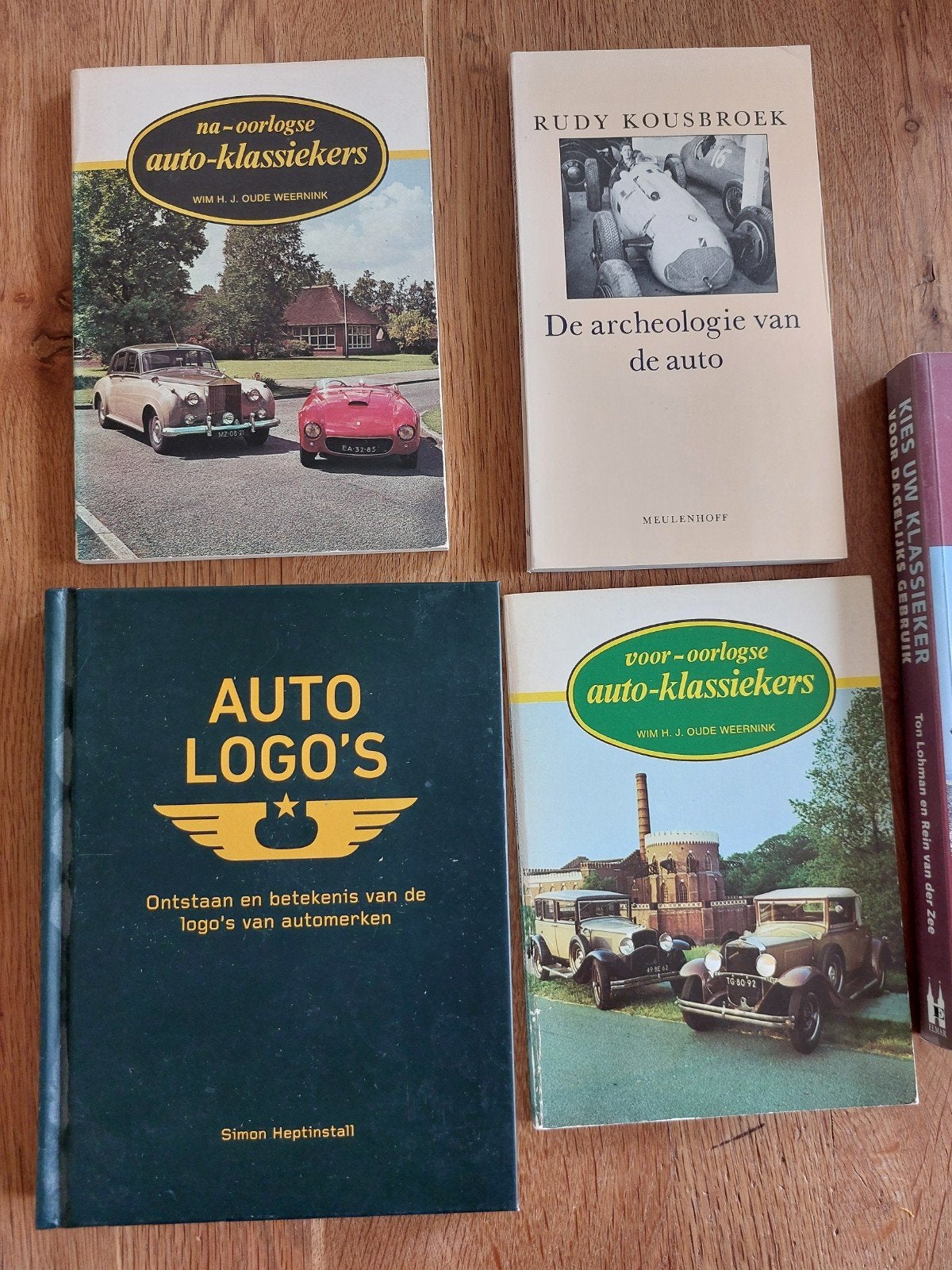 Collectie autoboeken: klassiekers, logo's en routes, Ophalen, Gelezen, Algemeen