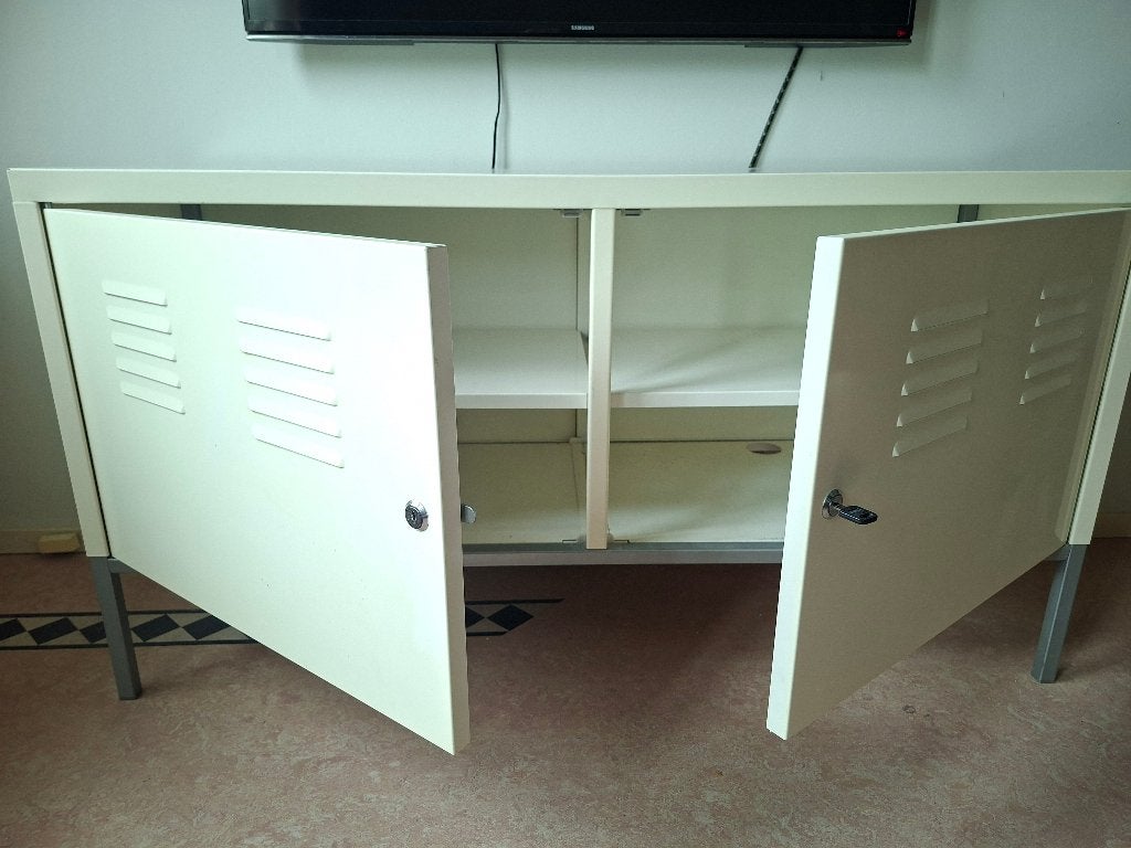 PS Kastje IKEA wit, Ophalen, Gebruikt