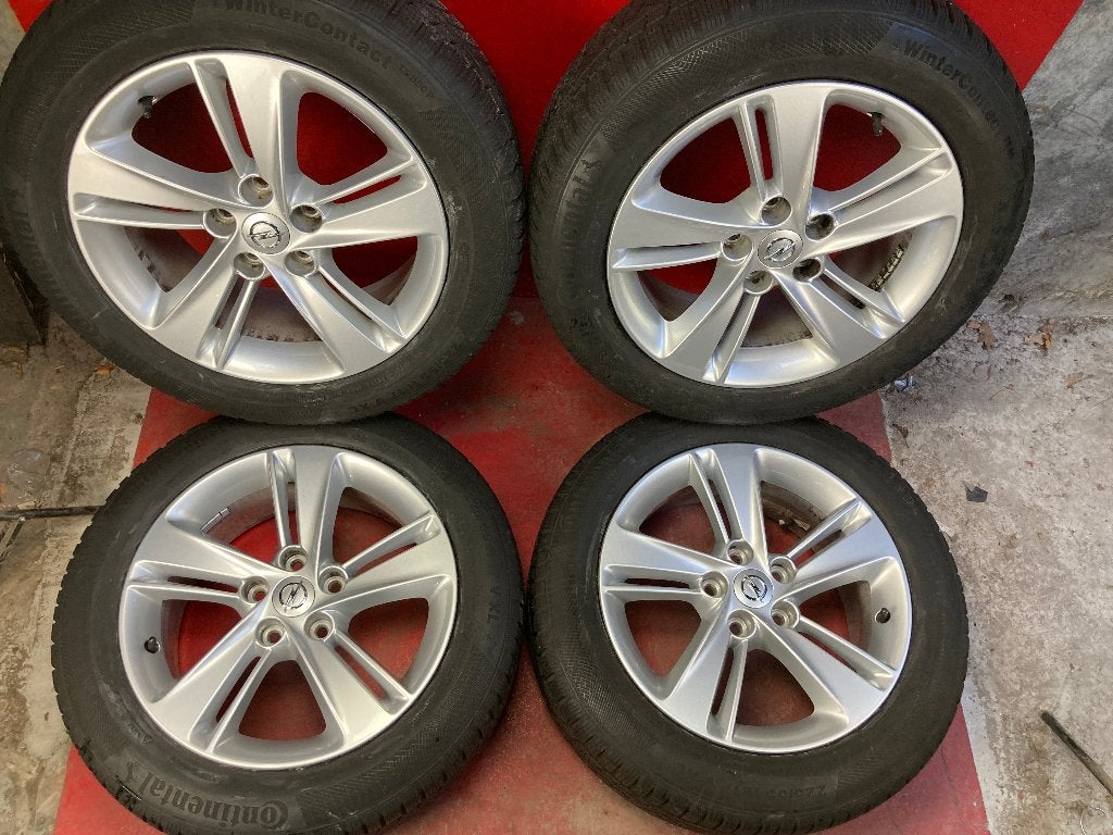 Winterbanden Opel Insignia 225/55R17 Continental, Gebruikt, ., Banden en Velgen, 17 inch