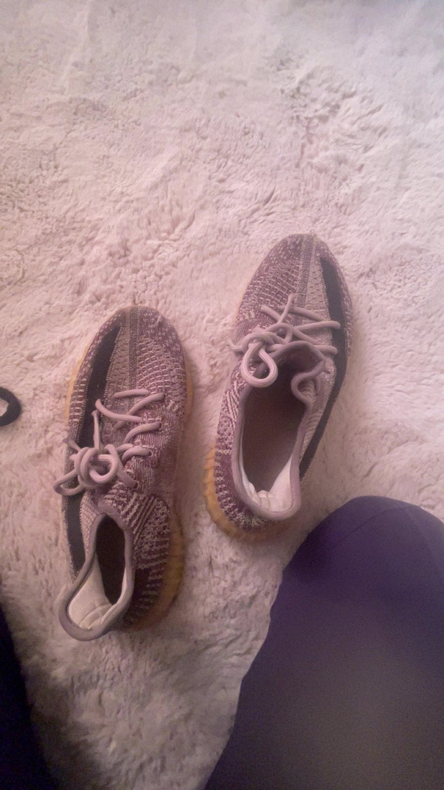 yeezy boost 350, Ophalen of Verzenden, Zo goed als nieuw, Overige kleuren