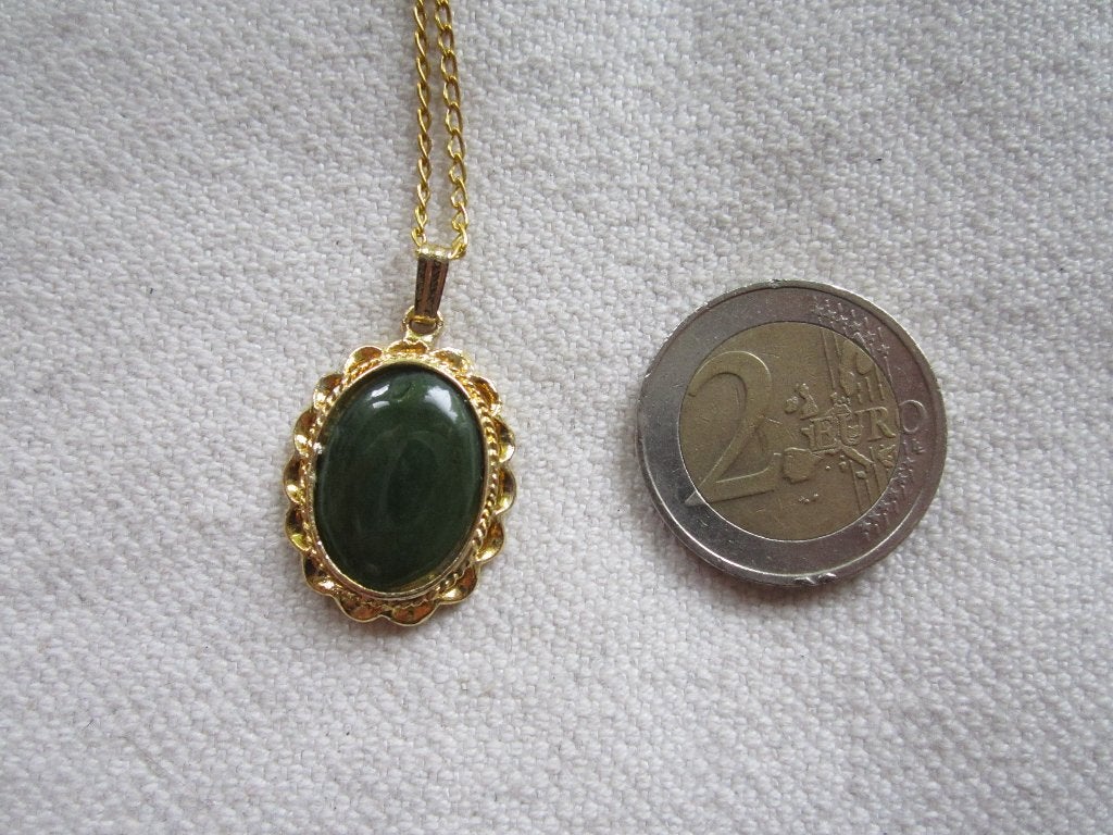 21.  Mooi oud kettinkje, jade,  48 cm, Sieraden, Tassen en Uiterlijk, Antieke sieraden, Ophalen, Overige materialen, Ketting