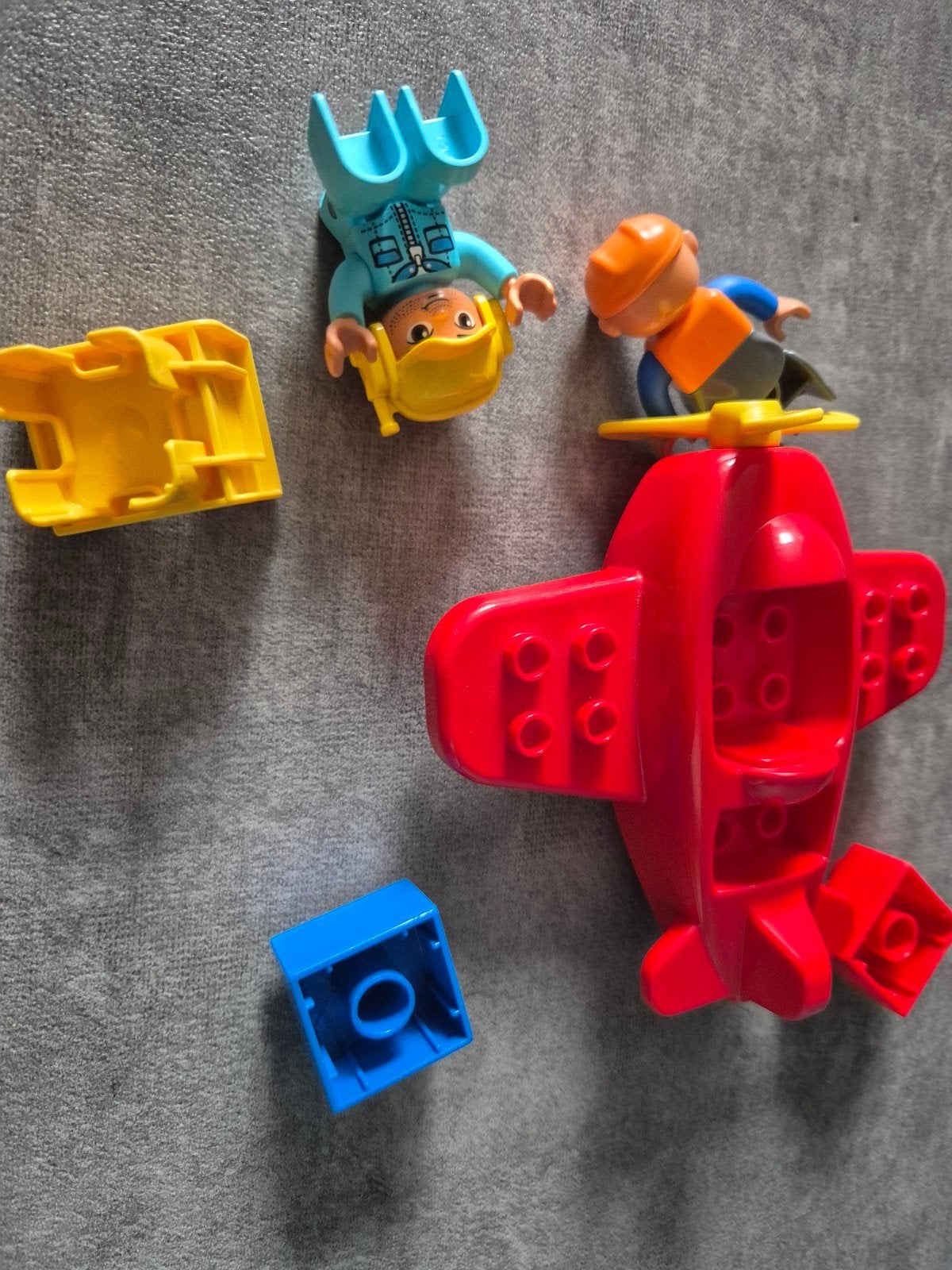 duplo vliegtuig, Ophalen