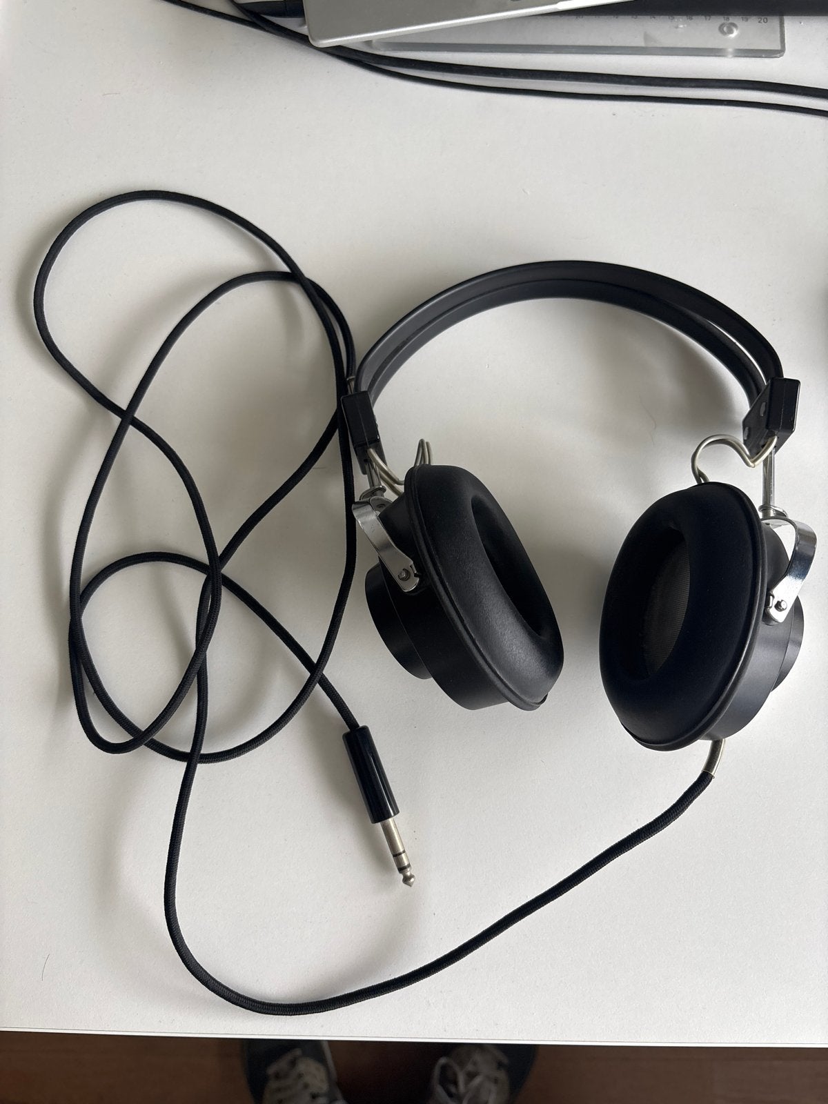 Sony DR-5A Over-ear Headset - Werkt nog prima, Audio, Tv en Foto, Gebruikt, Ophalen of Verzenden, Zwart, Sony