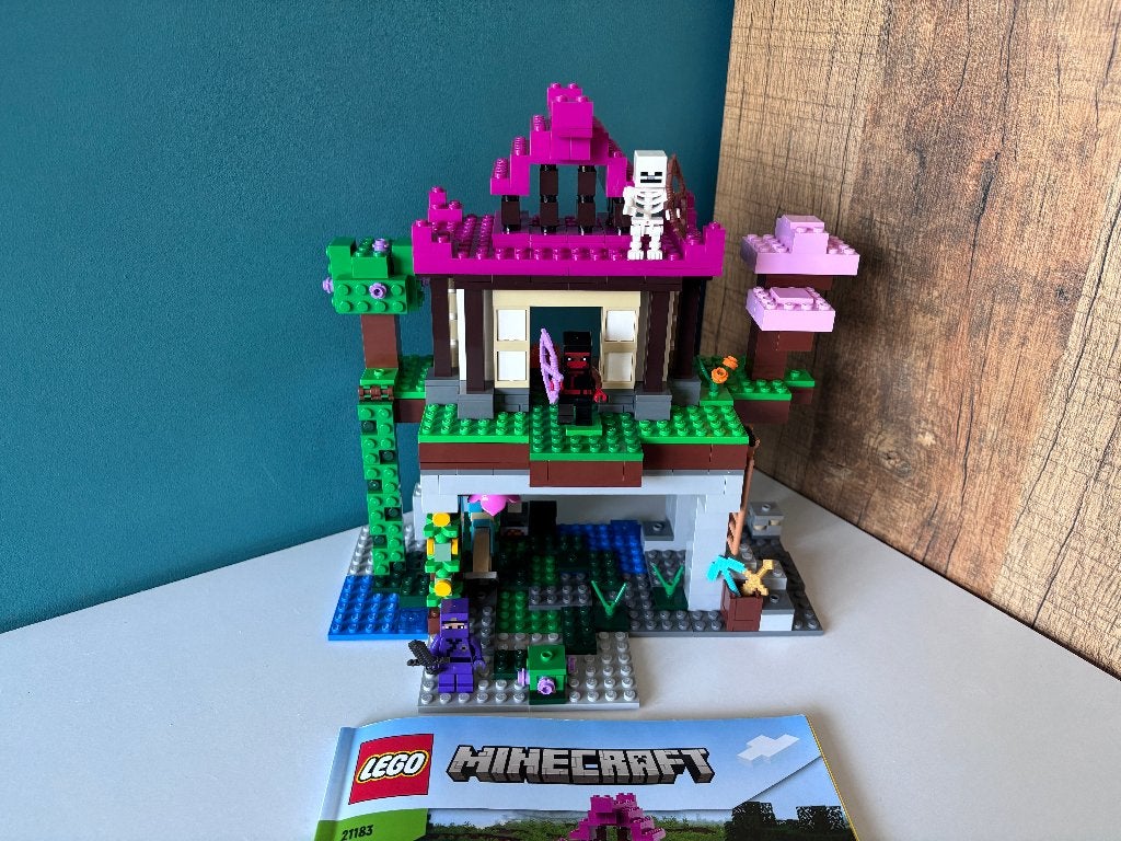 LEGO Minecraft - 21183, Minecraft, Lego, Ophalen of Verzenden, Zo goed als nieuw