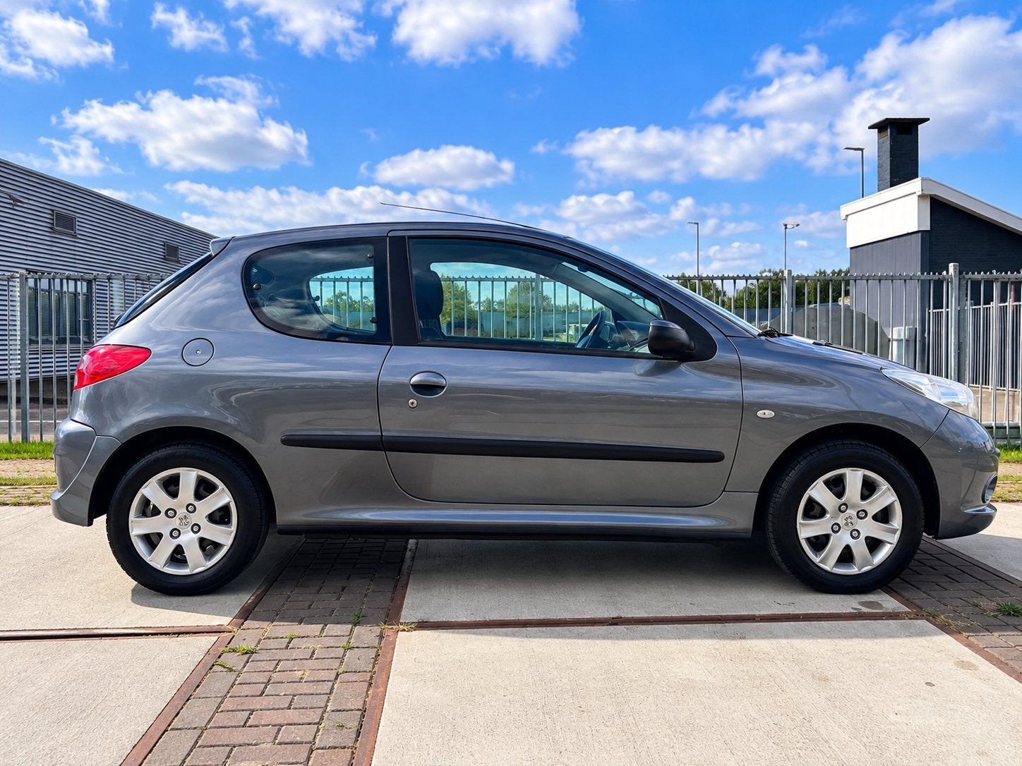 Peugeot 206+ | 1.4 | AC | 3d | NWE D.riem+waterp | Lage KM, Auto's, Voorwielaandrijving, Stof, 4 cilinders, Origineel Nederlands