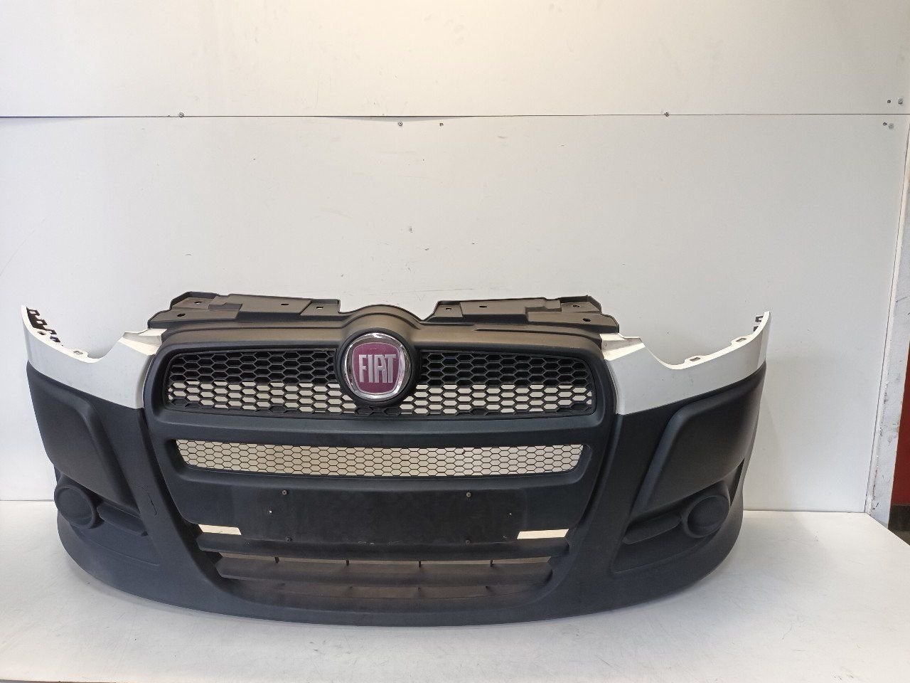 Bumper voor Fiat Doblo, Onderdelen@venauto.nl, Van der Ven Autorecycling B.V., Gebruikt, Ettenseweg 76, 4706 PB Roosendaal, The Netherlands