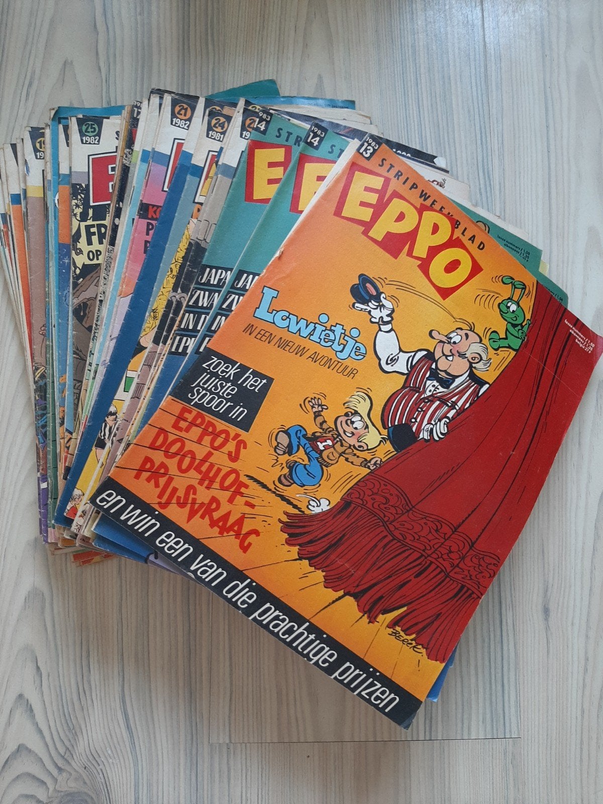 Eppo stripweekbladen uit 1981, 1982 en 1983, Boeken, Meerdere stripboeken, Ophalen of Verzenden, Gelezen