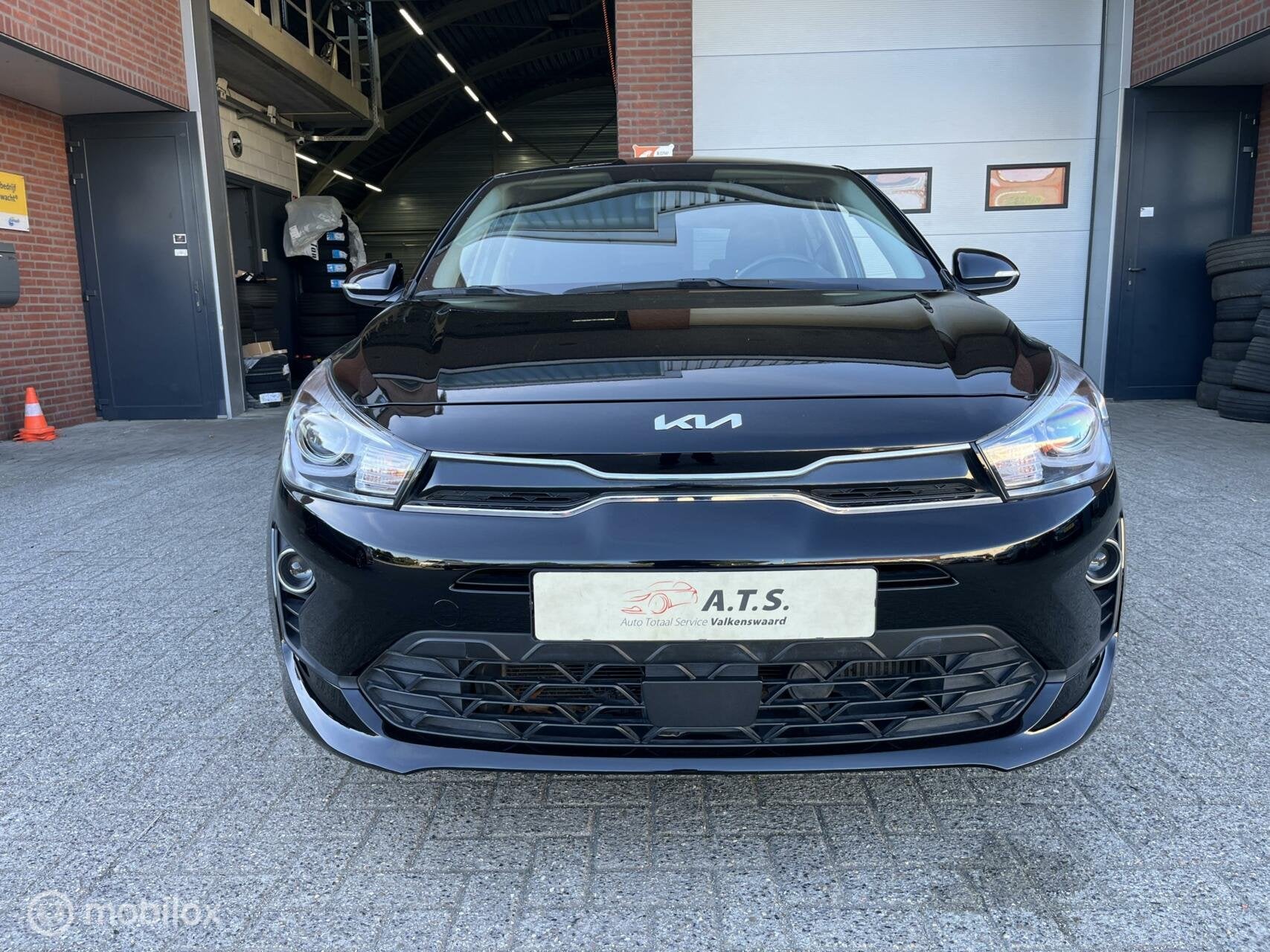 Kia Rio 1.0 T-GDi MHEV DynamicLine CRUISE*CAMERA*NAVI*PDC*, Voorwielaandrijving, Automatische klimaatregeling, 450 kg, Gebruikt